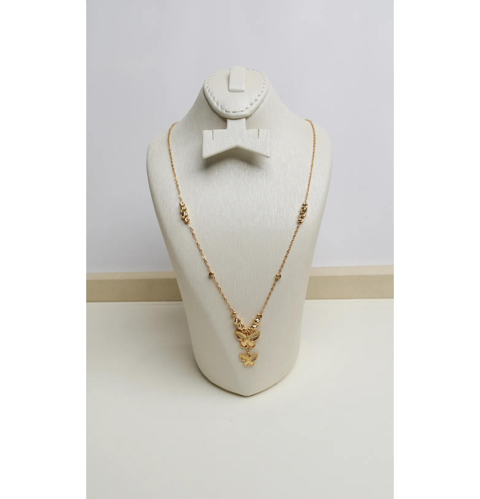 21-karat gold choker for children, made in Singapore