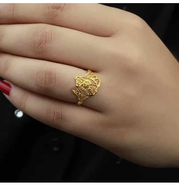 21-karat gold ring, Omani made