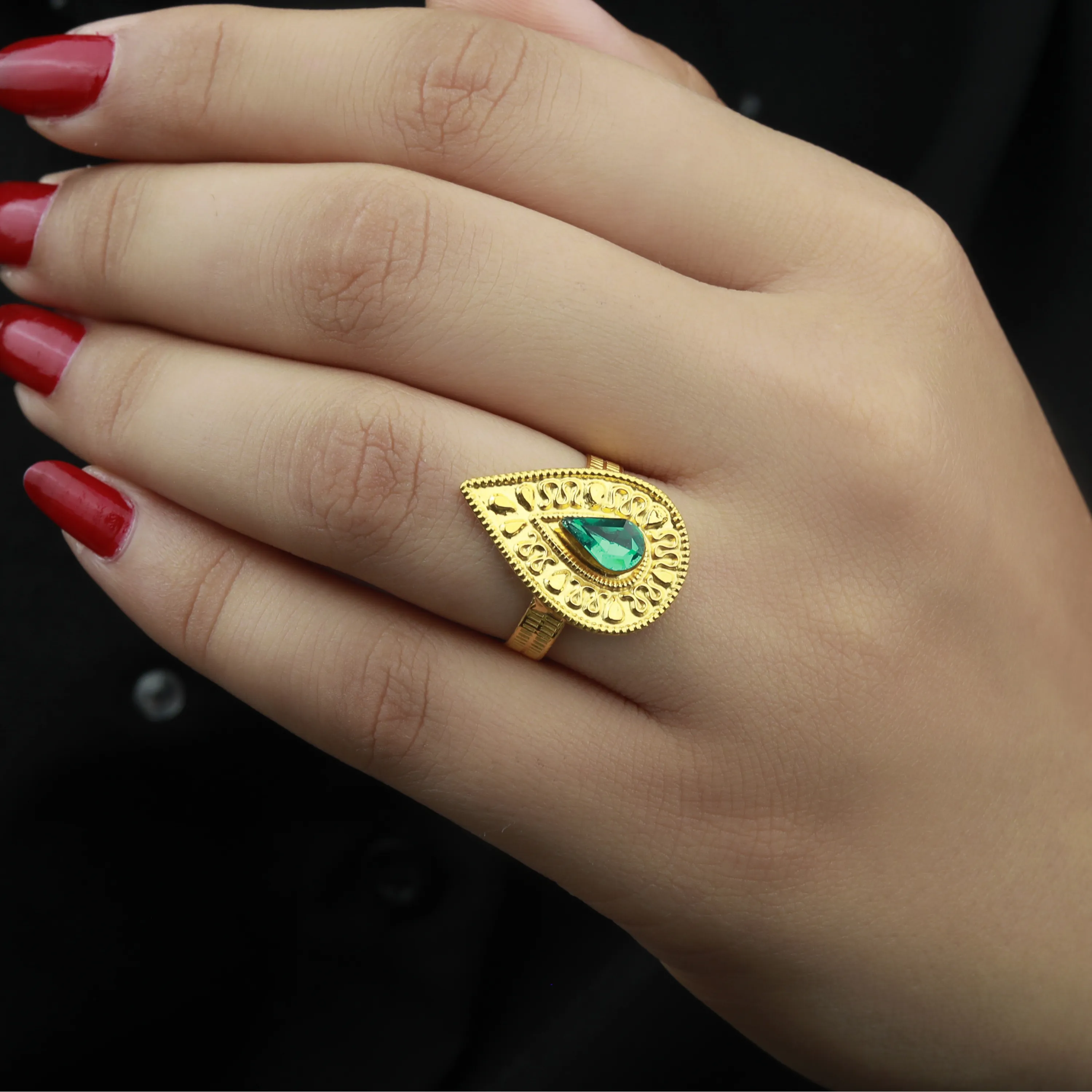 21-karat gold ring, Omani made 21-karat gold ring, Omani made