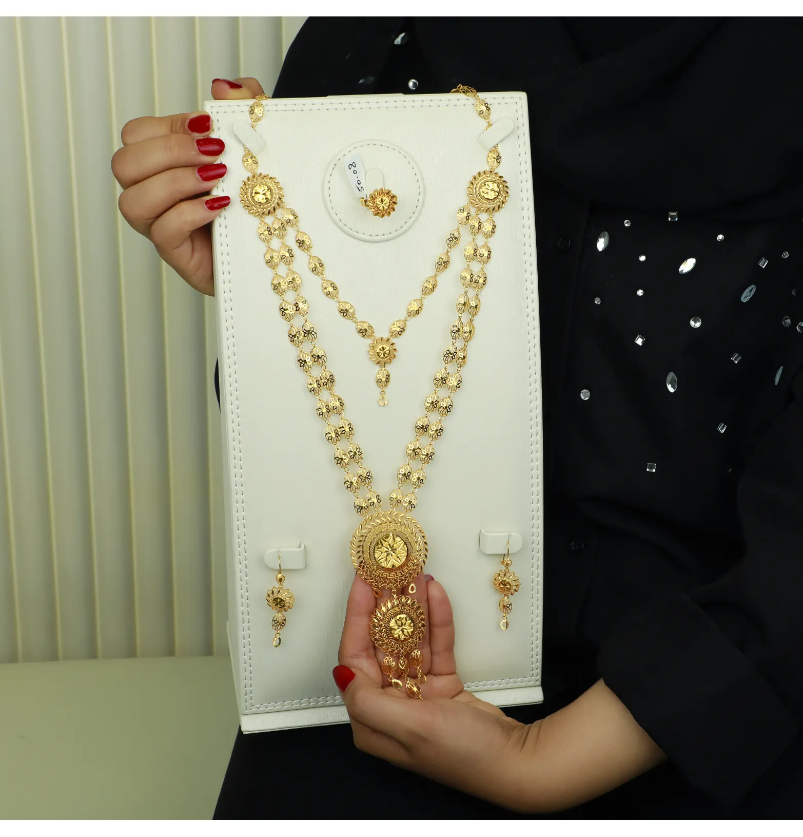 21-karat gold mirror, Omani made 21-karat gold mirror, Omani made