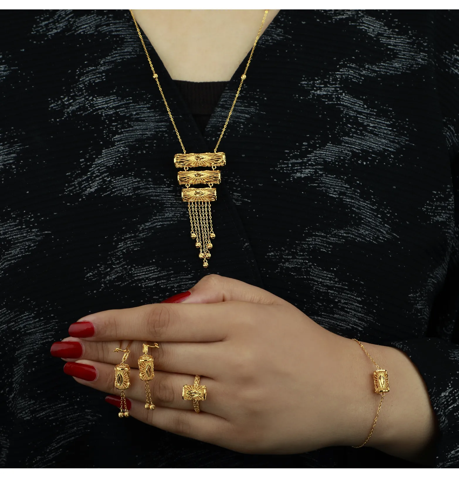 21-karat gold set, Turkish made