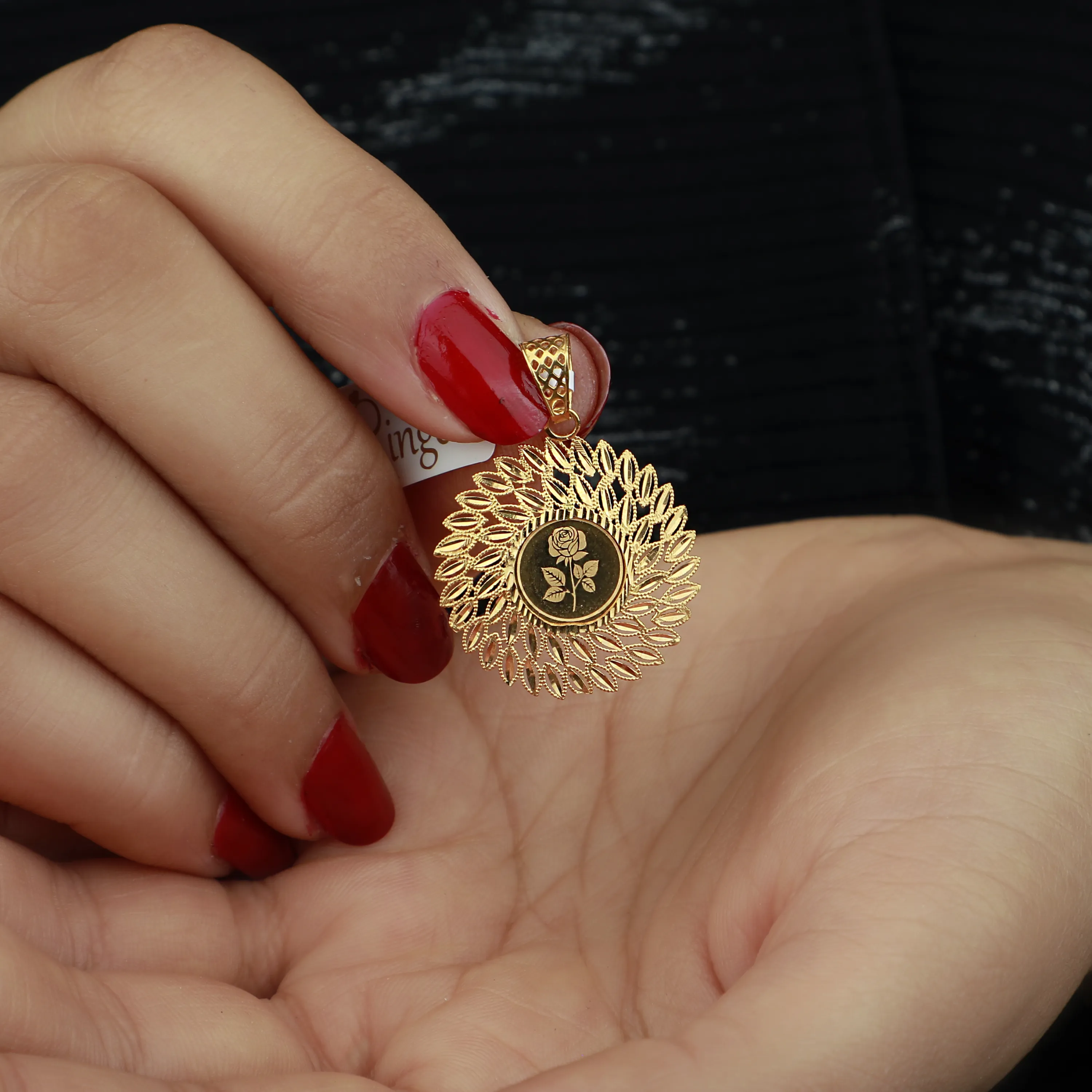 Heart-shaped pendant, 21 karat gold, Turkish made