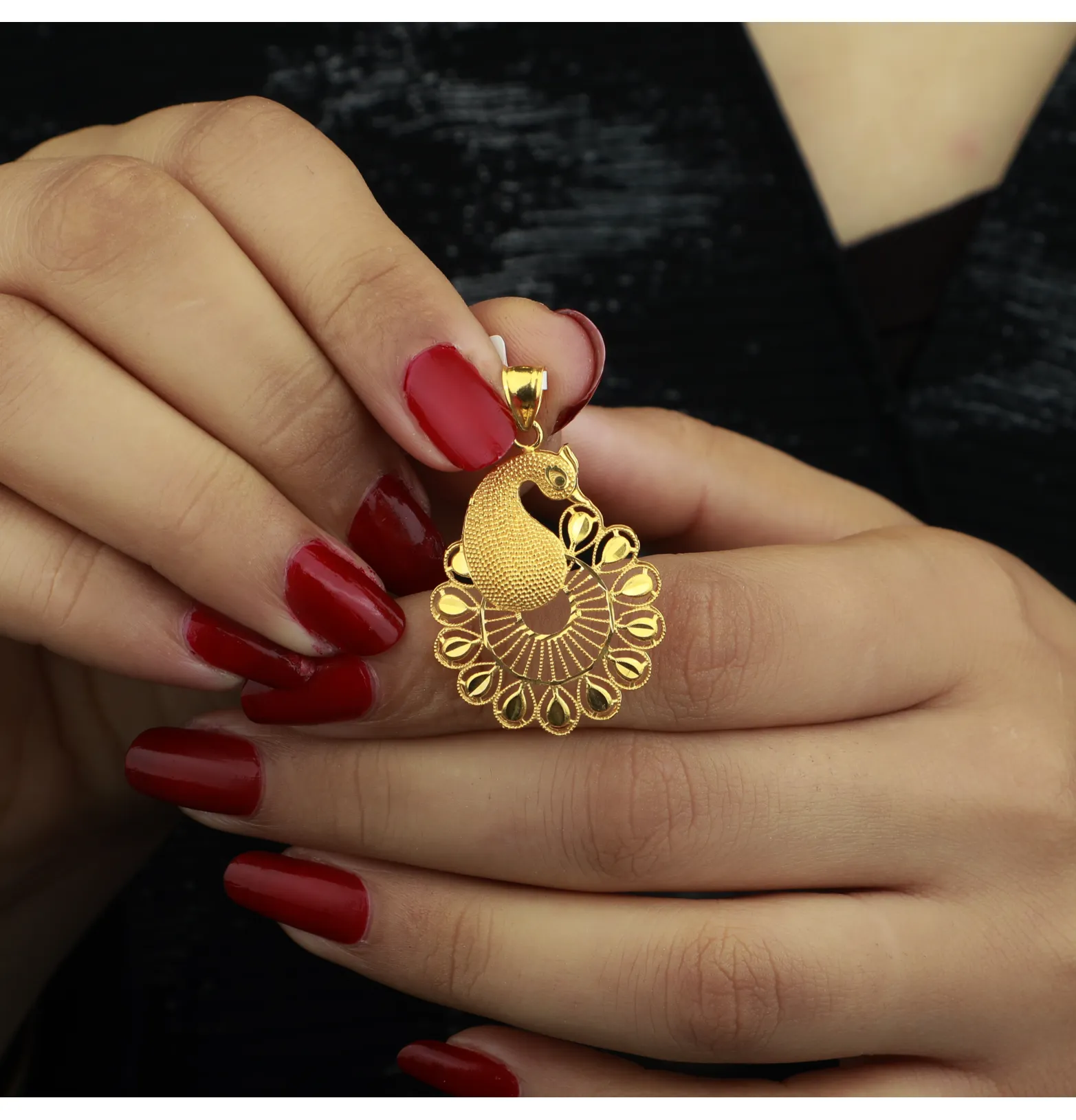 Heart-shaped pendant, 21 karat gold, Turkish made