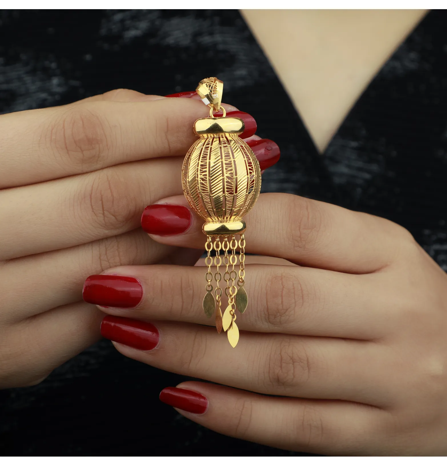 Heart-shaped pendant, 21 karat gold, Turkish made