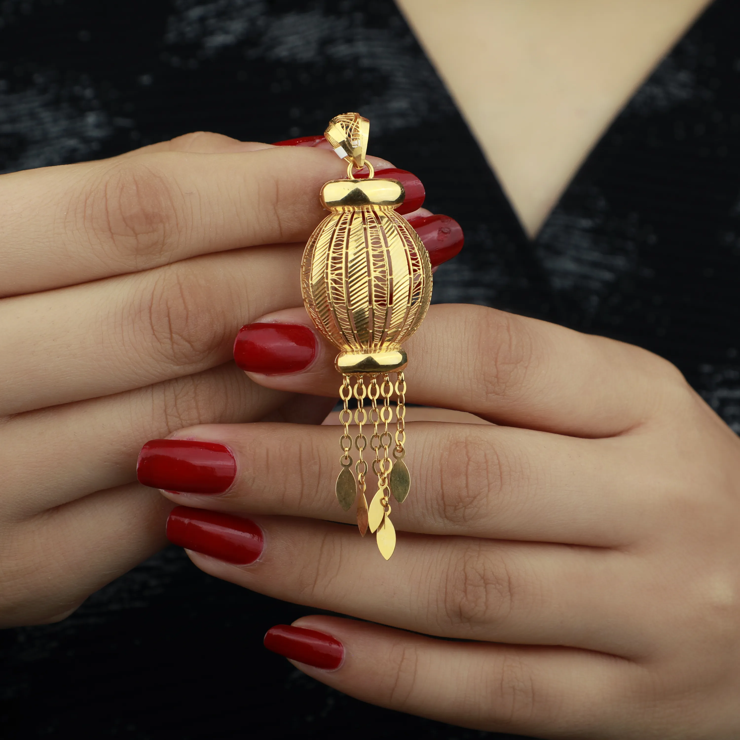 Heart-shaped pendant, 21 karat gold, Turkish made