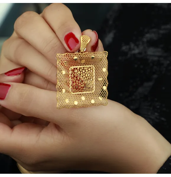 Heart-shaped pendant, 21 karat gold, Turkish made - (S-0147)