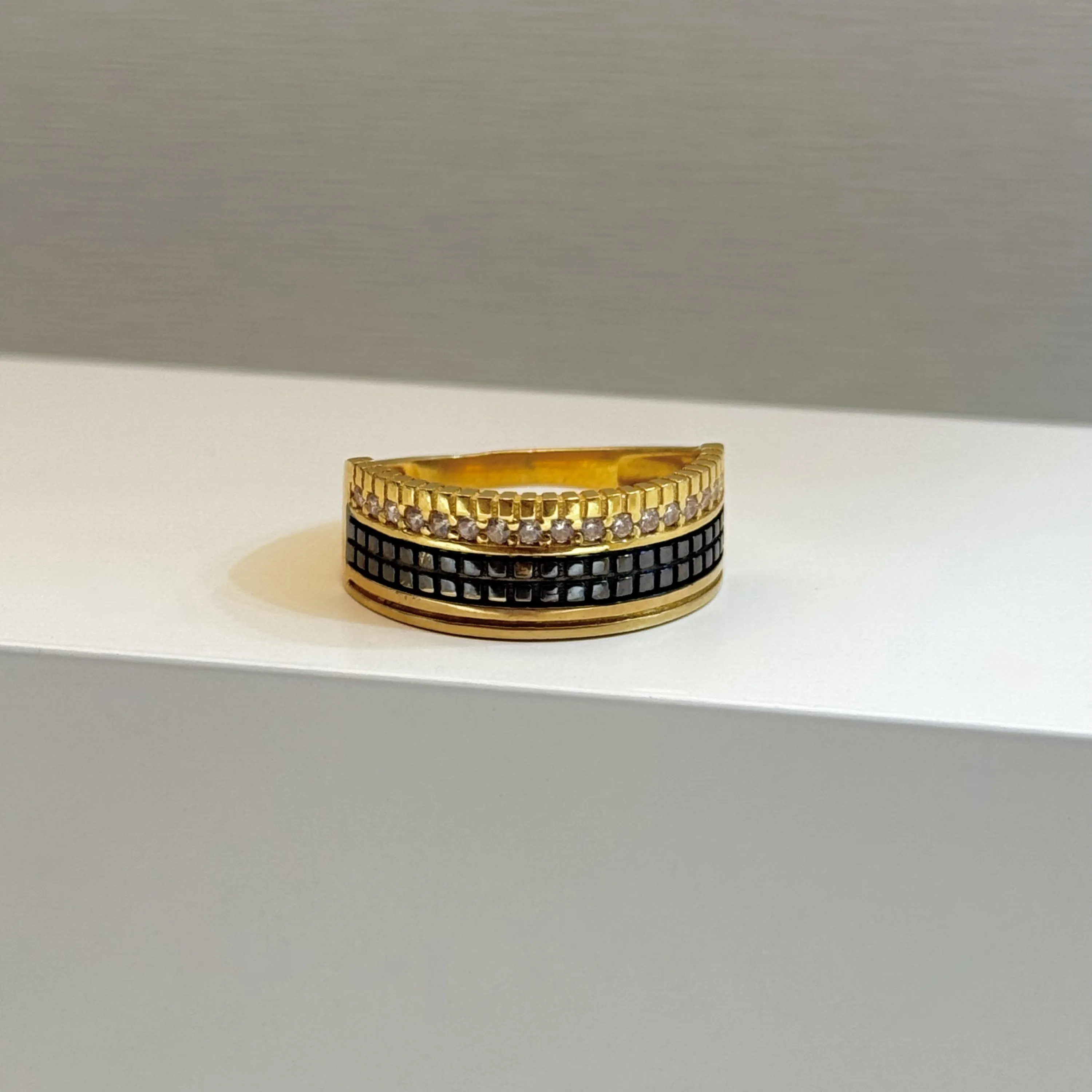 21 karat gold wedding ring, made in Turkey