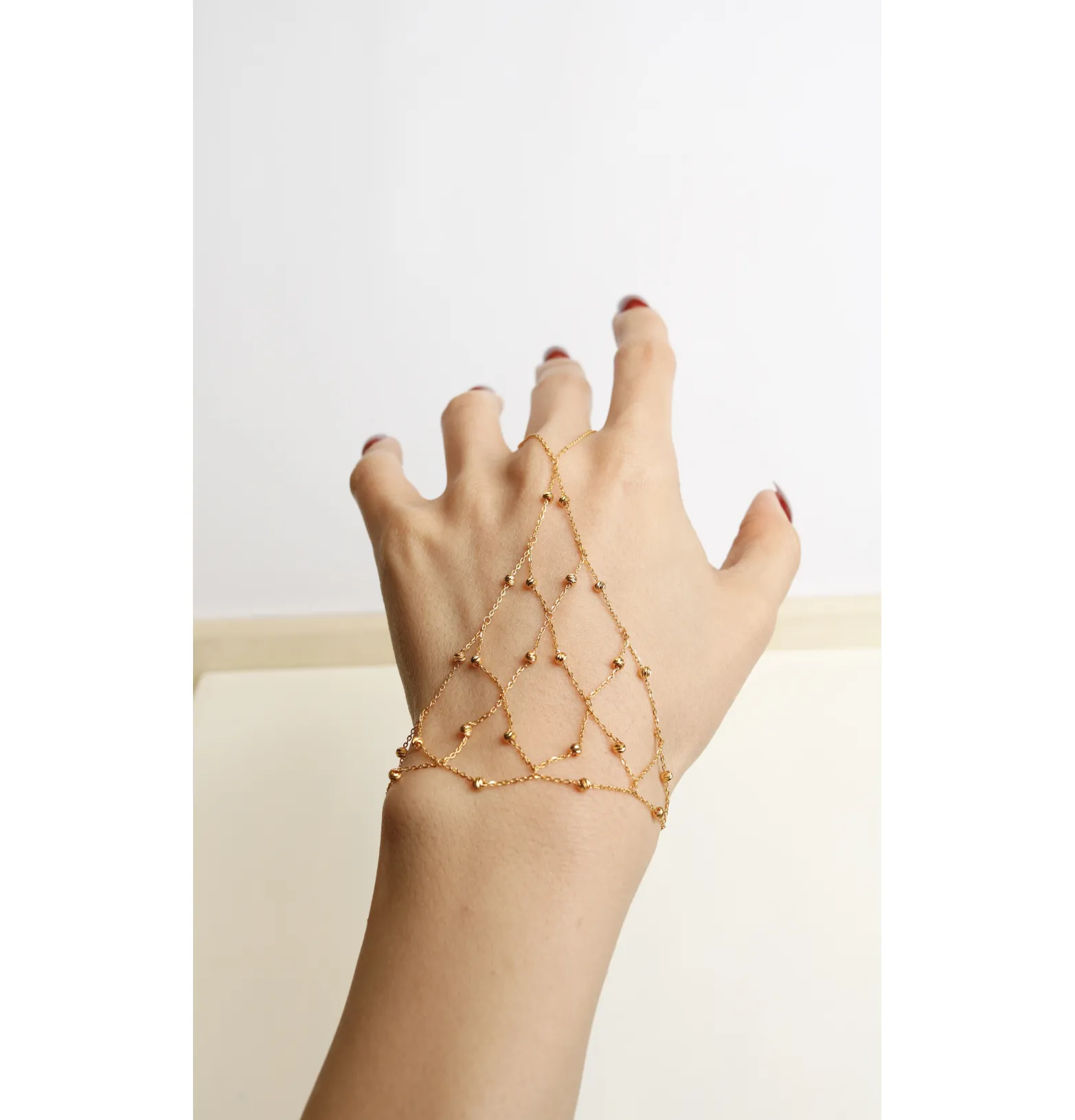 21-karat gold hand, Turkish made