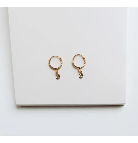 Children's round earrings, 21 karat gold, made in Singapore - (S-0166) Children's round earrings, 21 karat gold, made in Singapore - (S-0166)