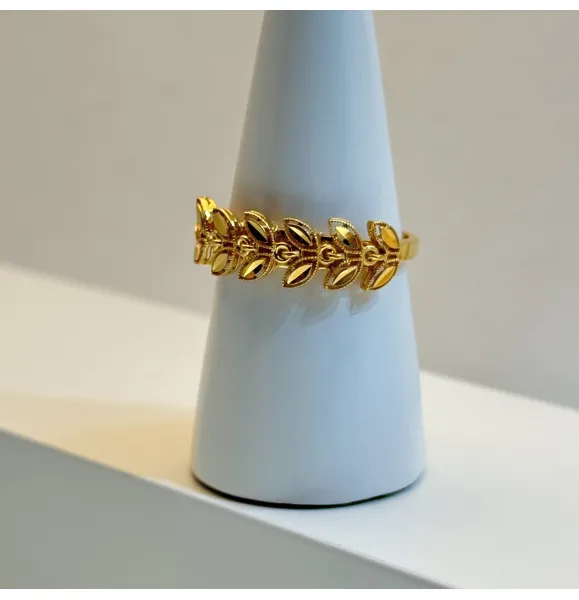 21-karat gold ring, Saudi-made
