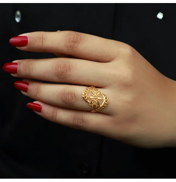 21-karat gold ring, Omani made