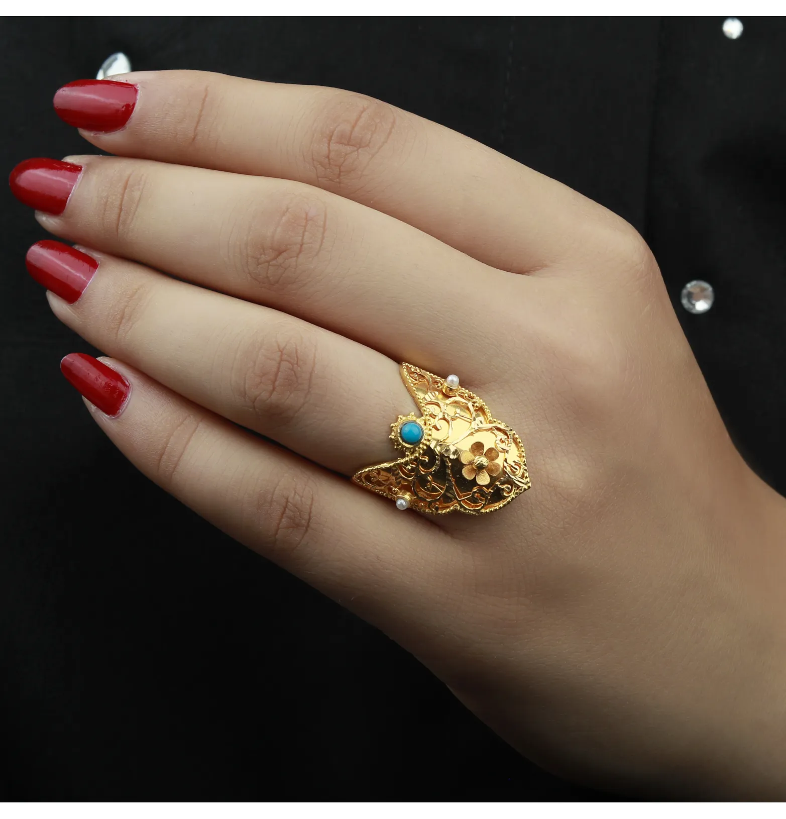 21-karat gold ring, Bahraini made 21-karat gold ring, Bahraini made