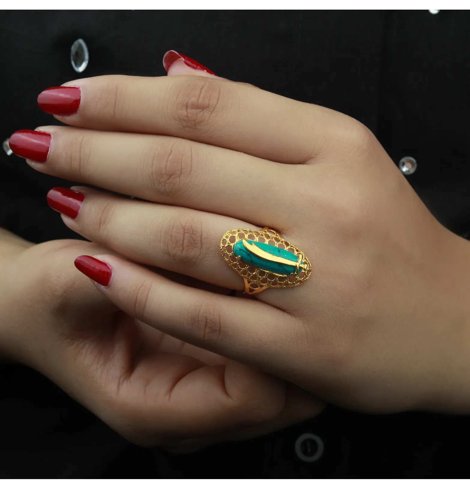 21-karat gold ring, Bahraini made
