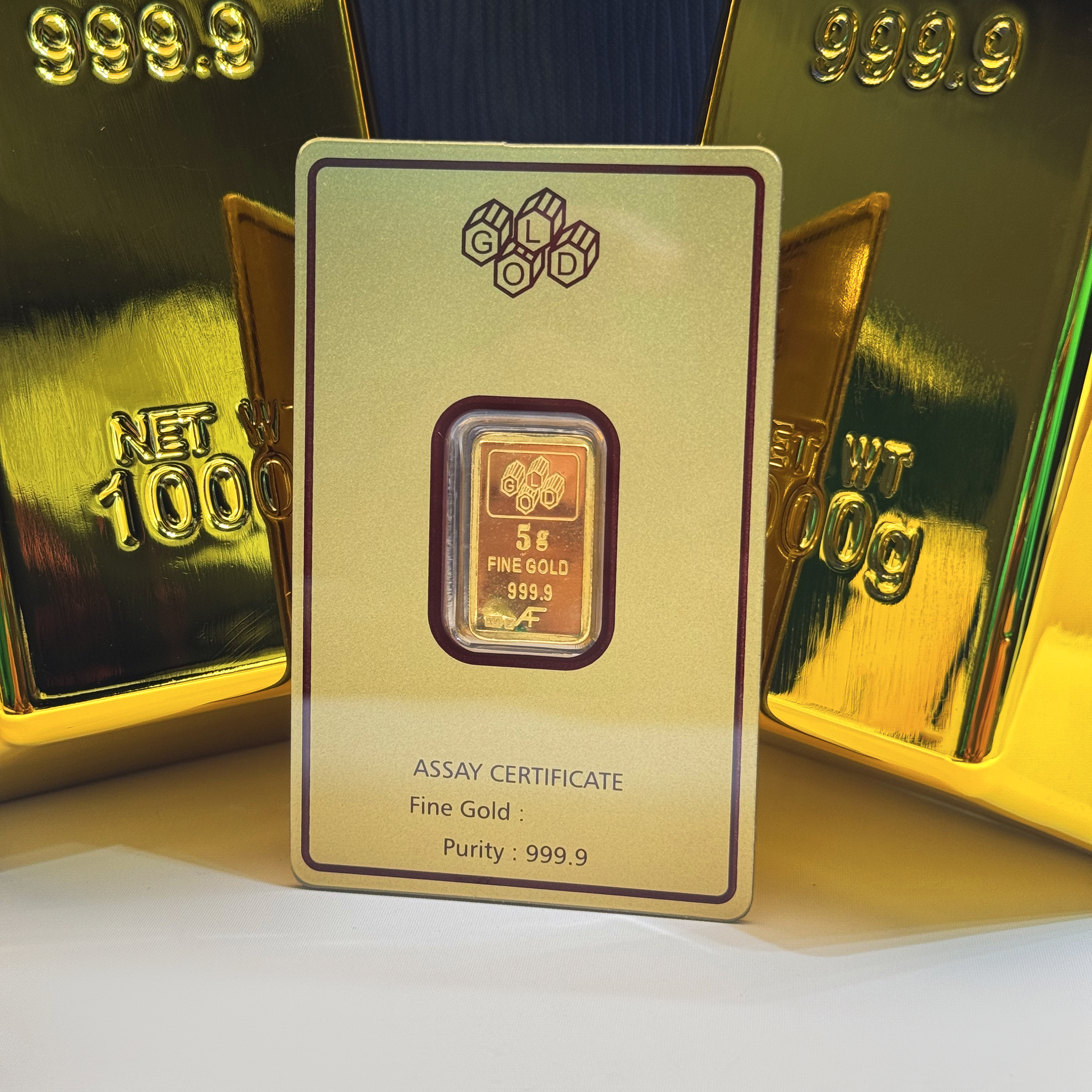 5 gram 24 karat (9999) gold bar - only purchase by whatsapp 97111978 - (G-0001)