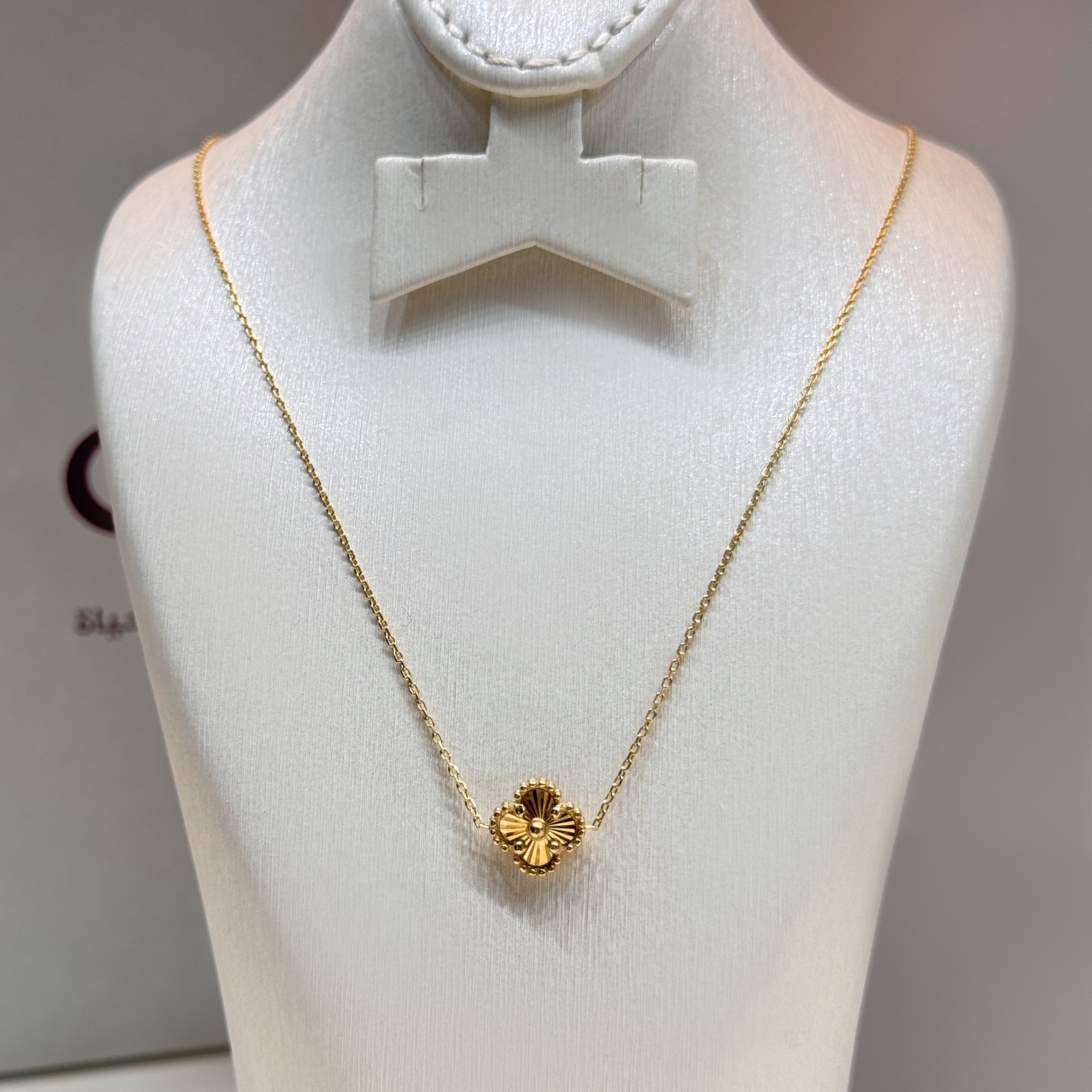 18-karat gold choker, Turkish made - (H-1382)