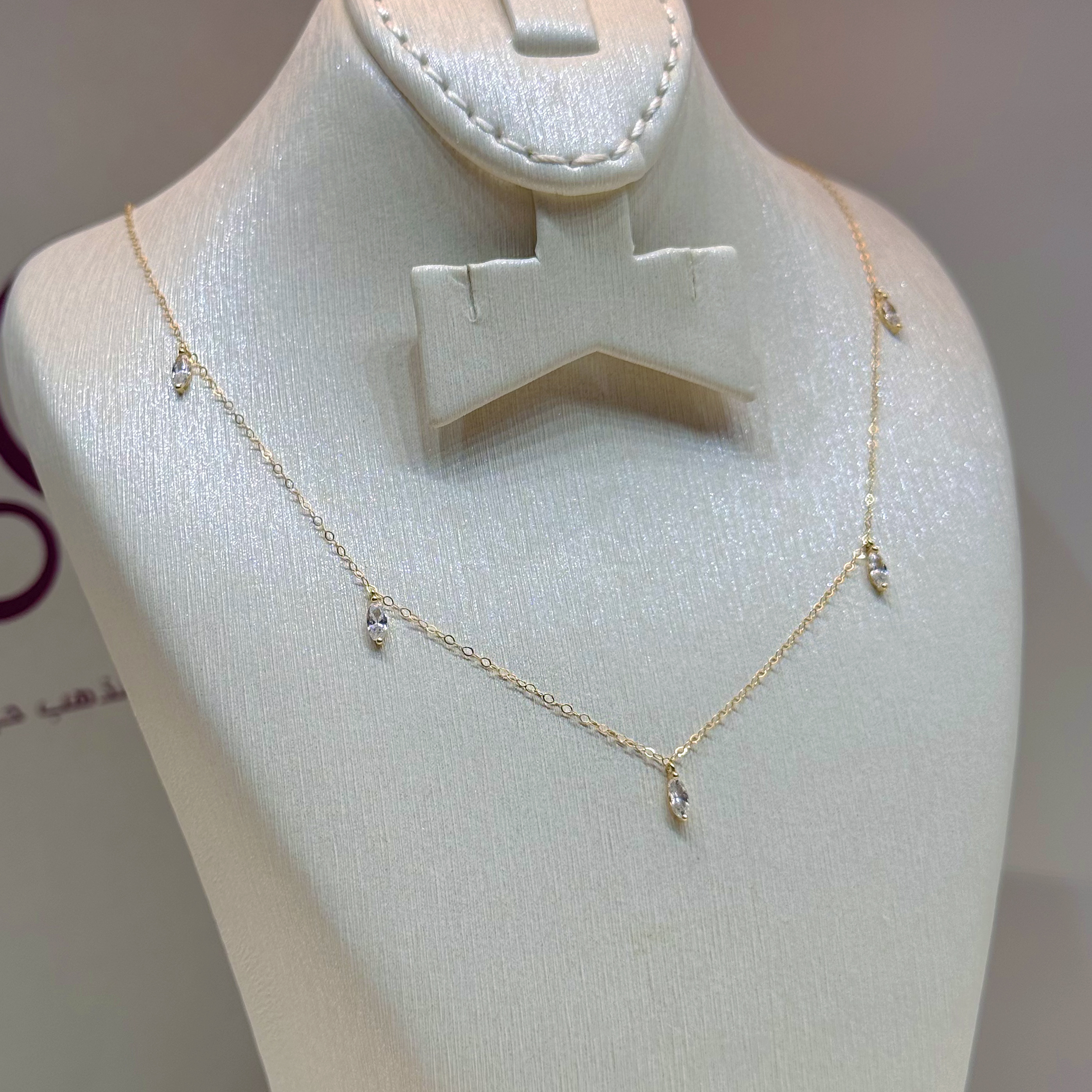 18-karat gold choker, Turkish made - (H-1390)