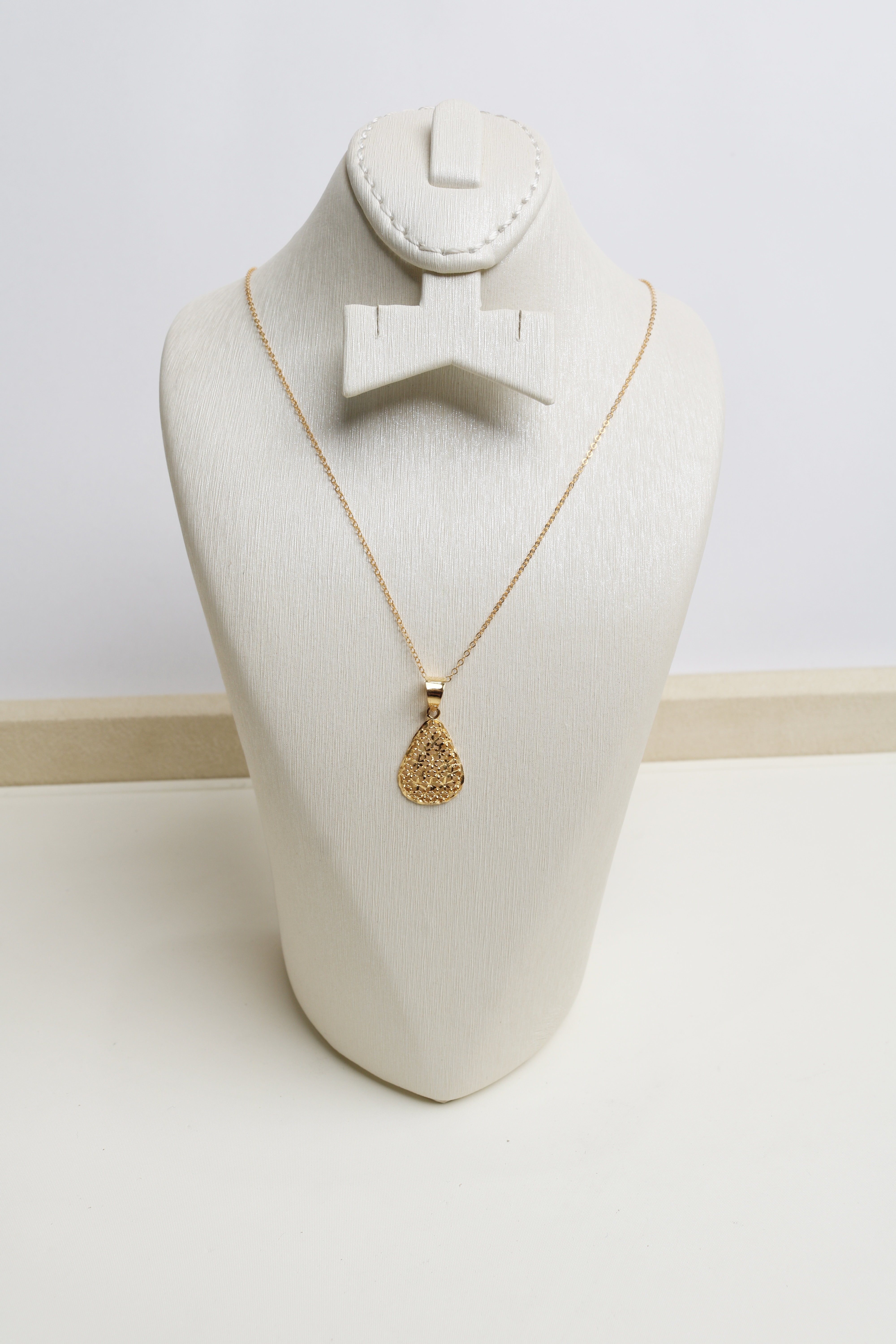 21-karat gold choker, Turkish made - (H-1463)