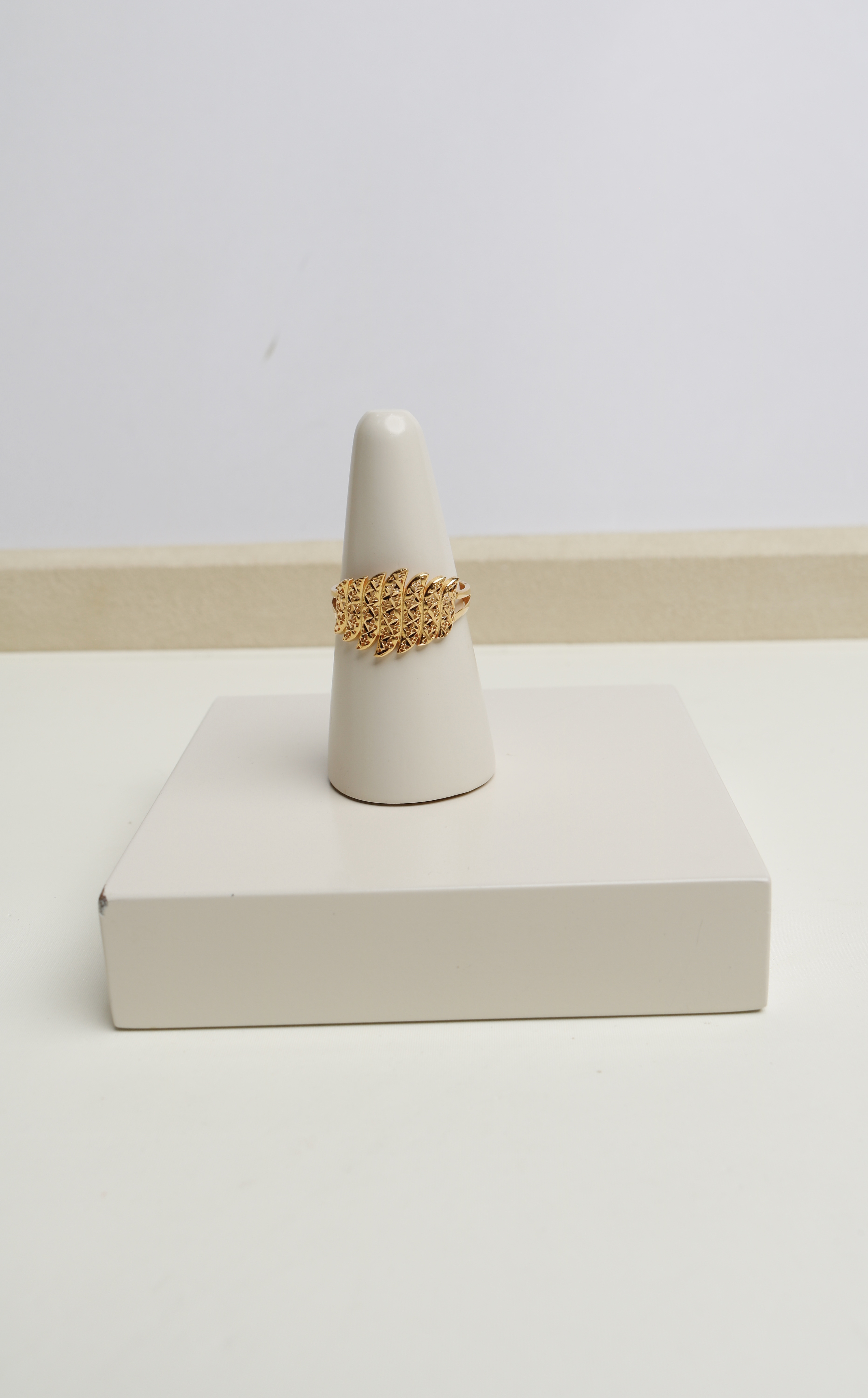 21-karat gold ring, Turkish made - (H-1478)