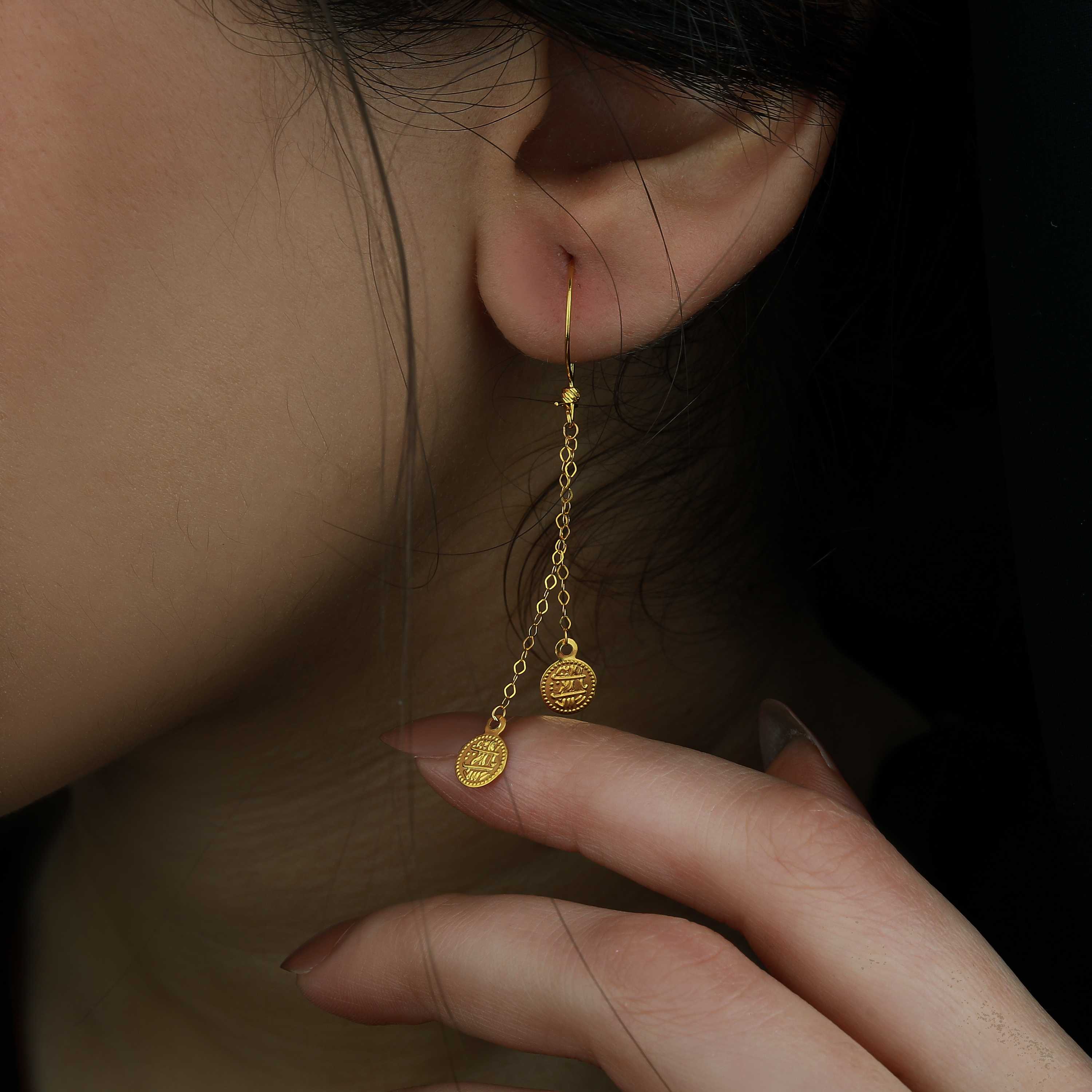 21 karat gold pendant earrings, made in Turkey - (H-0172) 21 karat gold pendant earrings, made in Turkey - (H-0172)