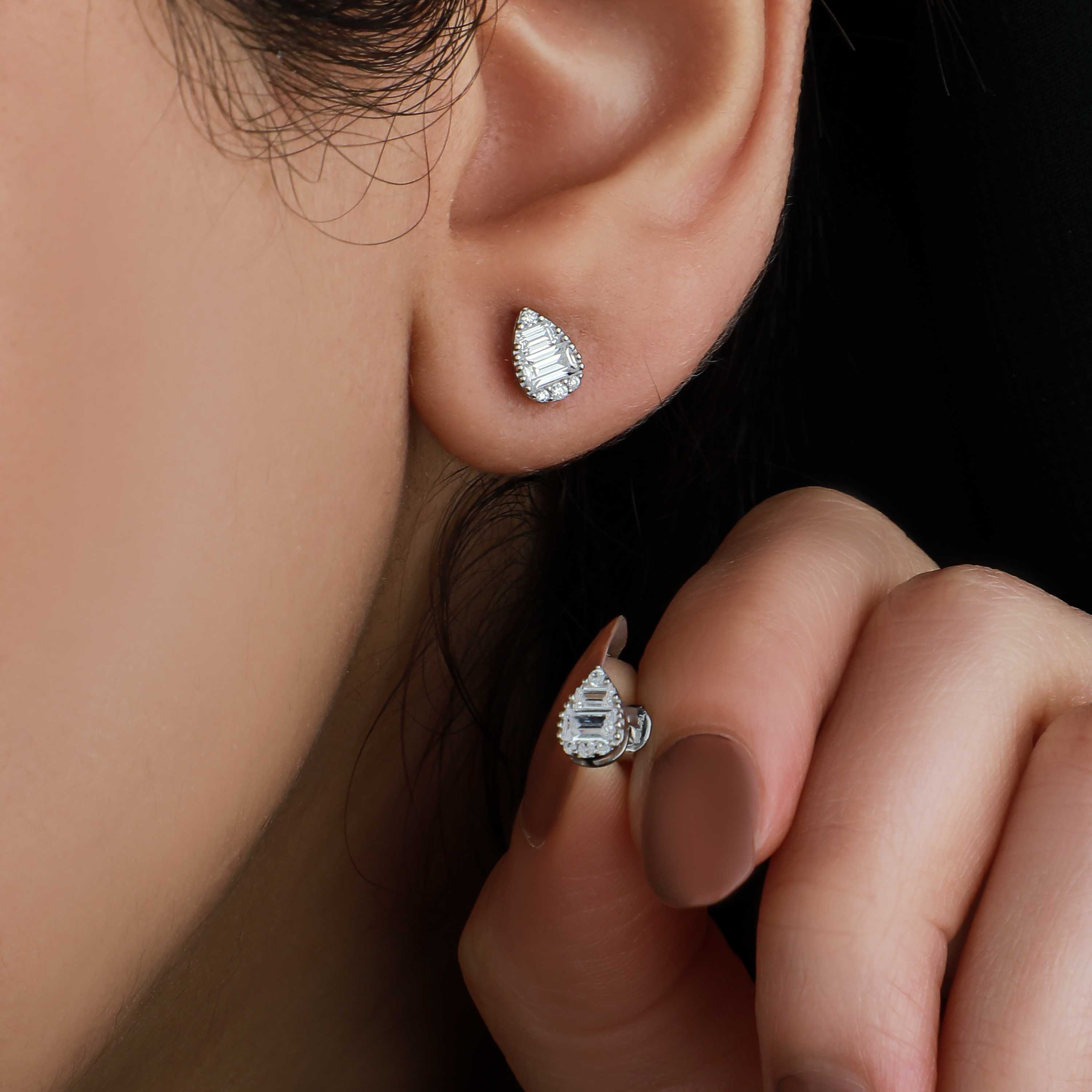 18 karat gold net ring, made in Turkey - (H-0217)