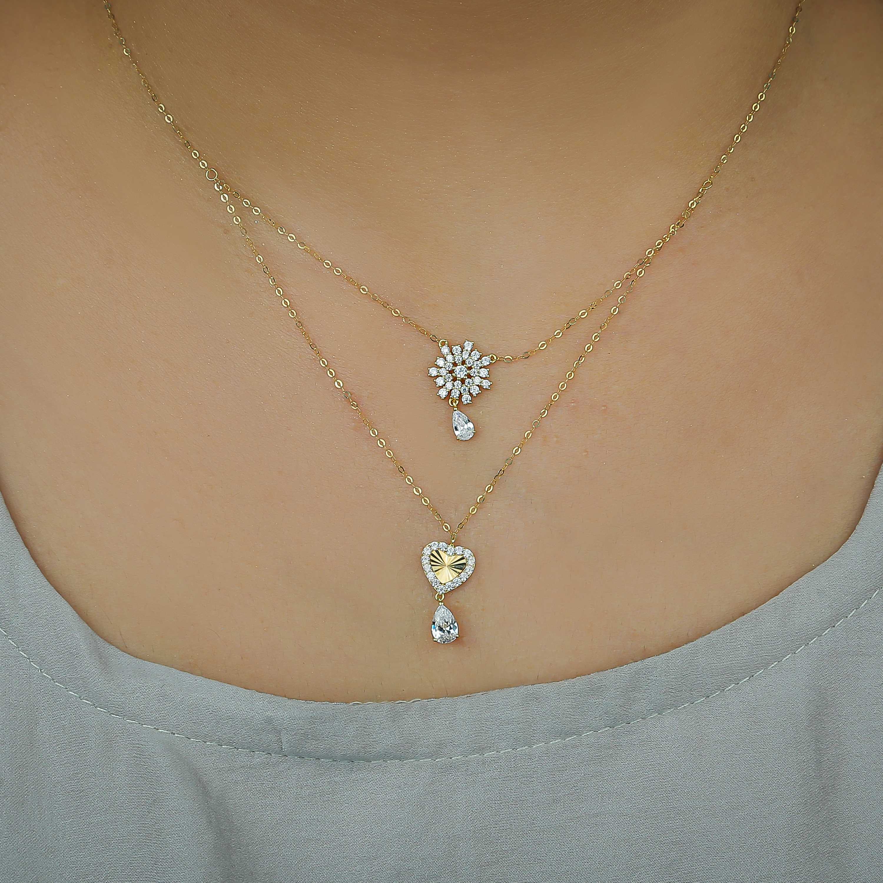 18 karat gold choker, made in Turkey - (H-0026)