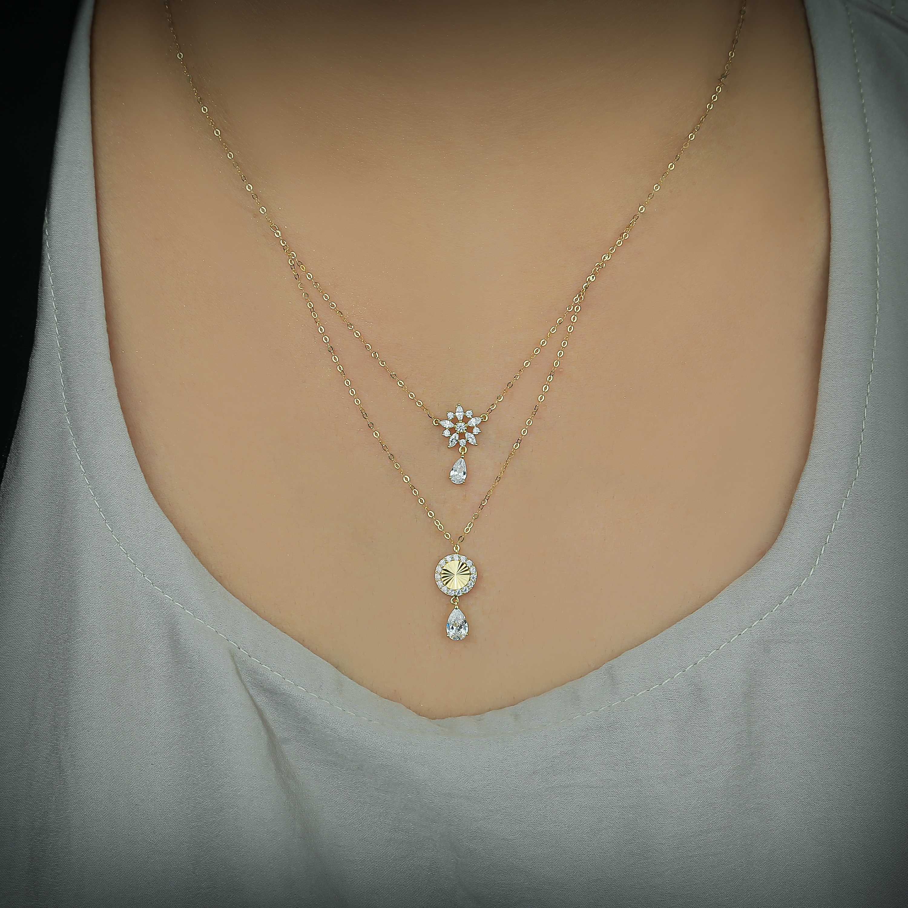 18 karat gold choker, made in Turkey - (H-0028)