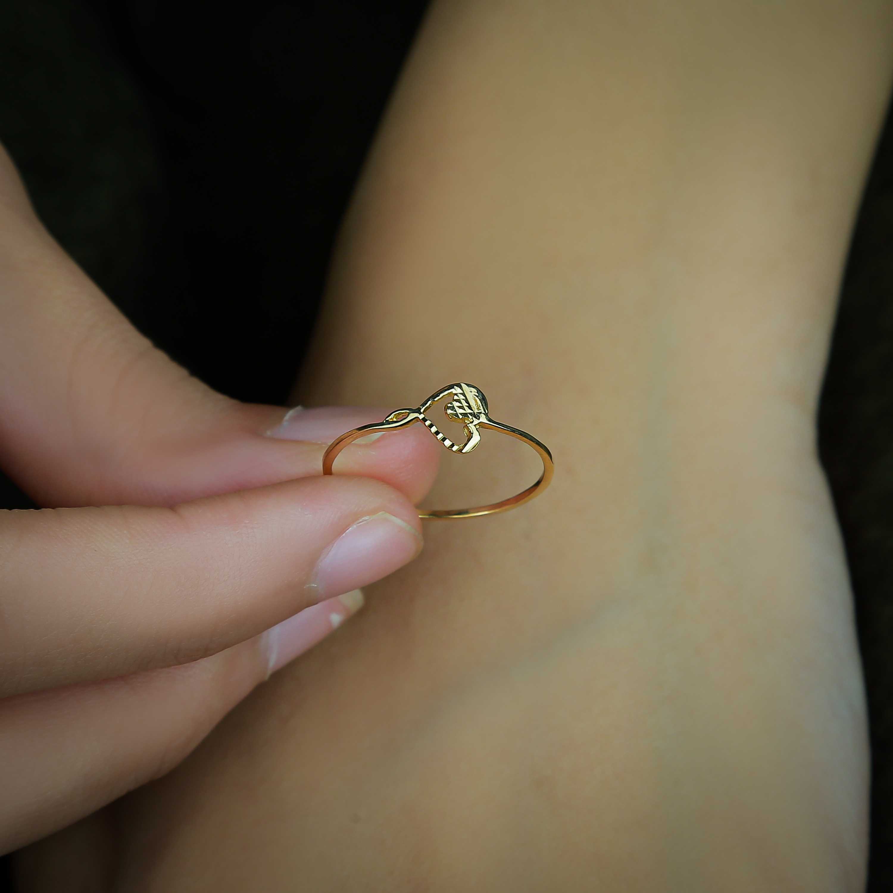 18 karat gold ring, Turkish made - (H-0320)