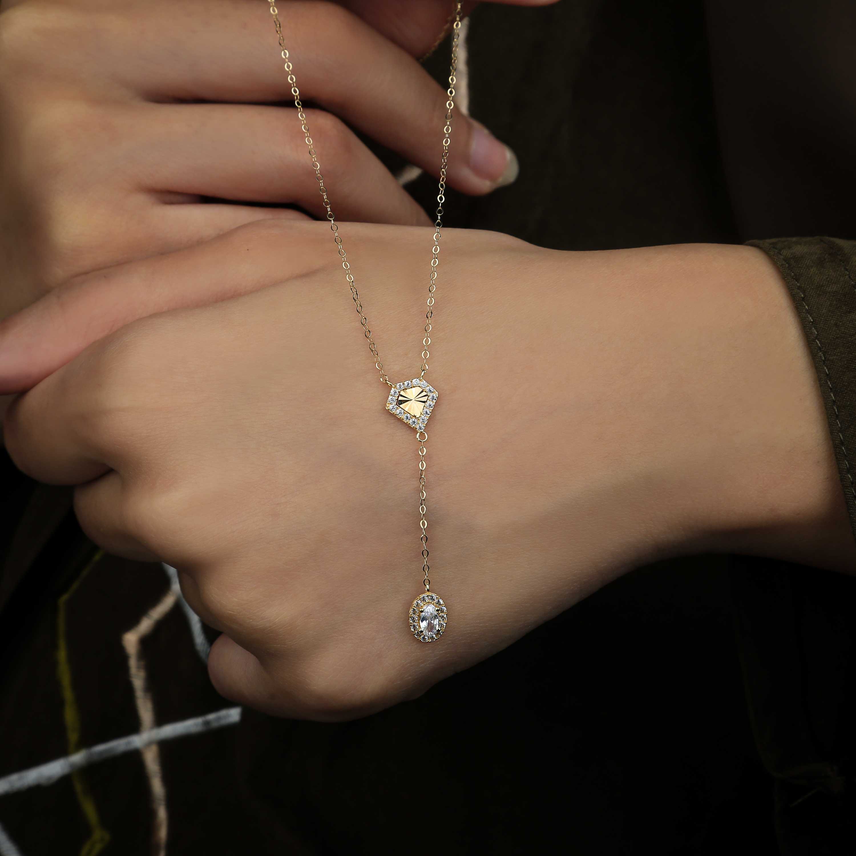 18 karat gold choker, made in Turkey - (H-0382)