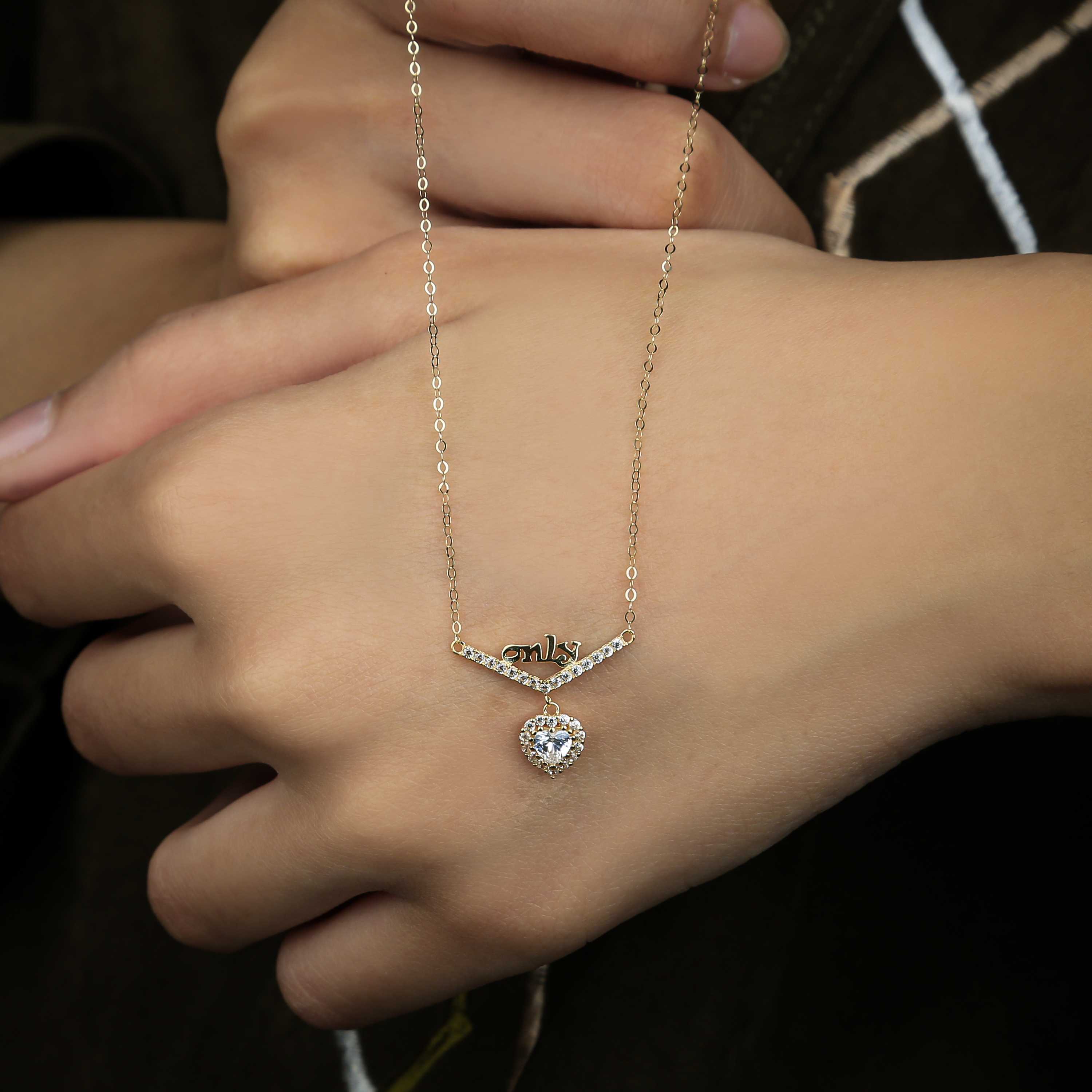 18 karat gold choker, made in Turkey - (H-0399)