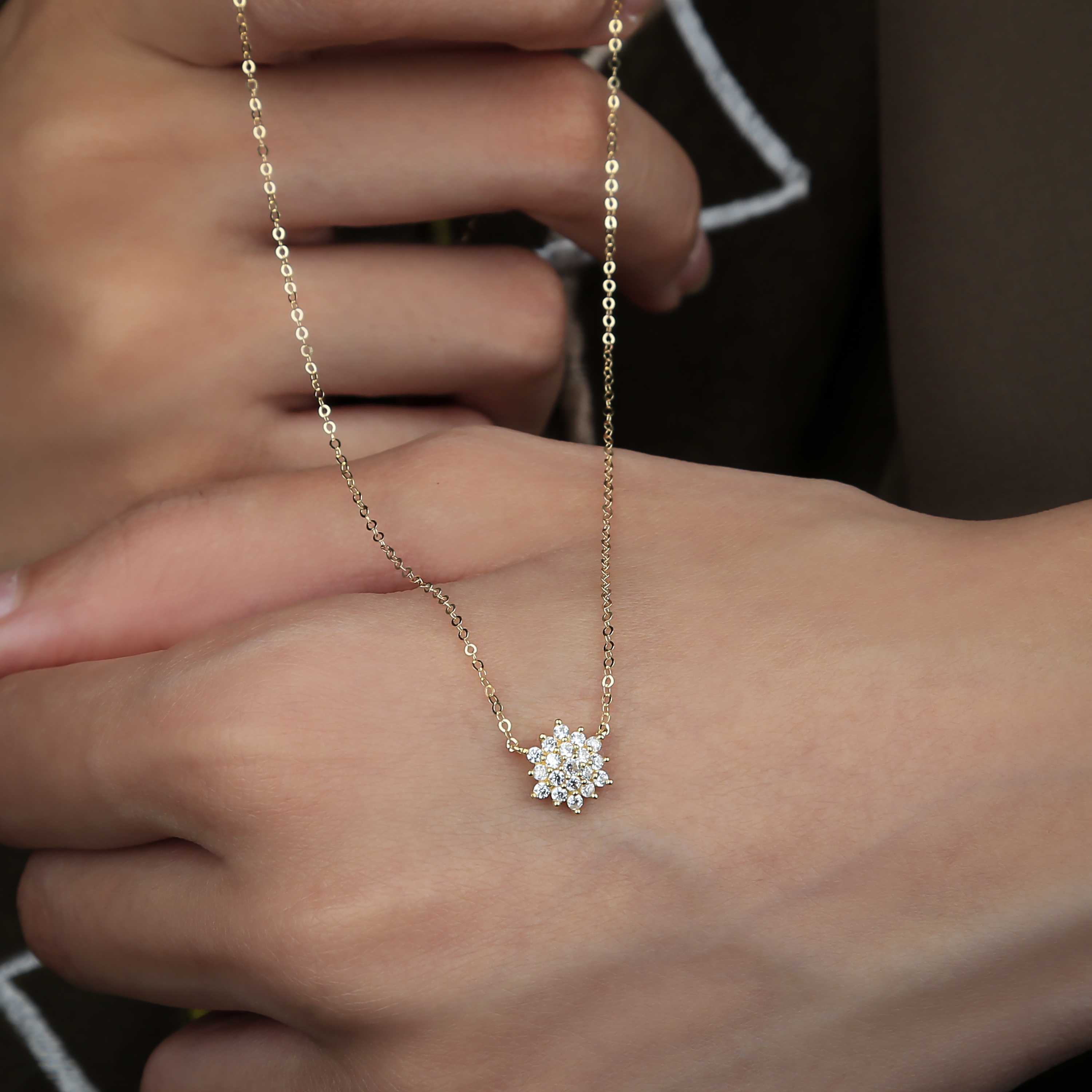 18 karat gold choker, made in Turkey - (H-0406)