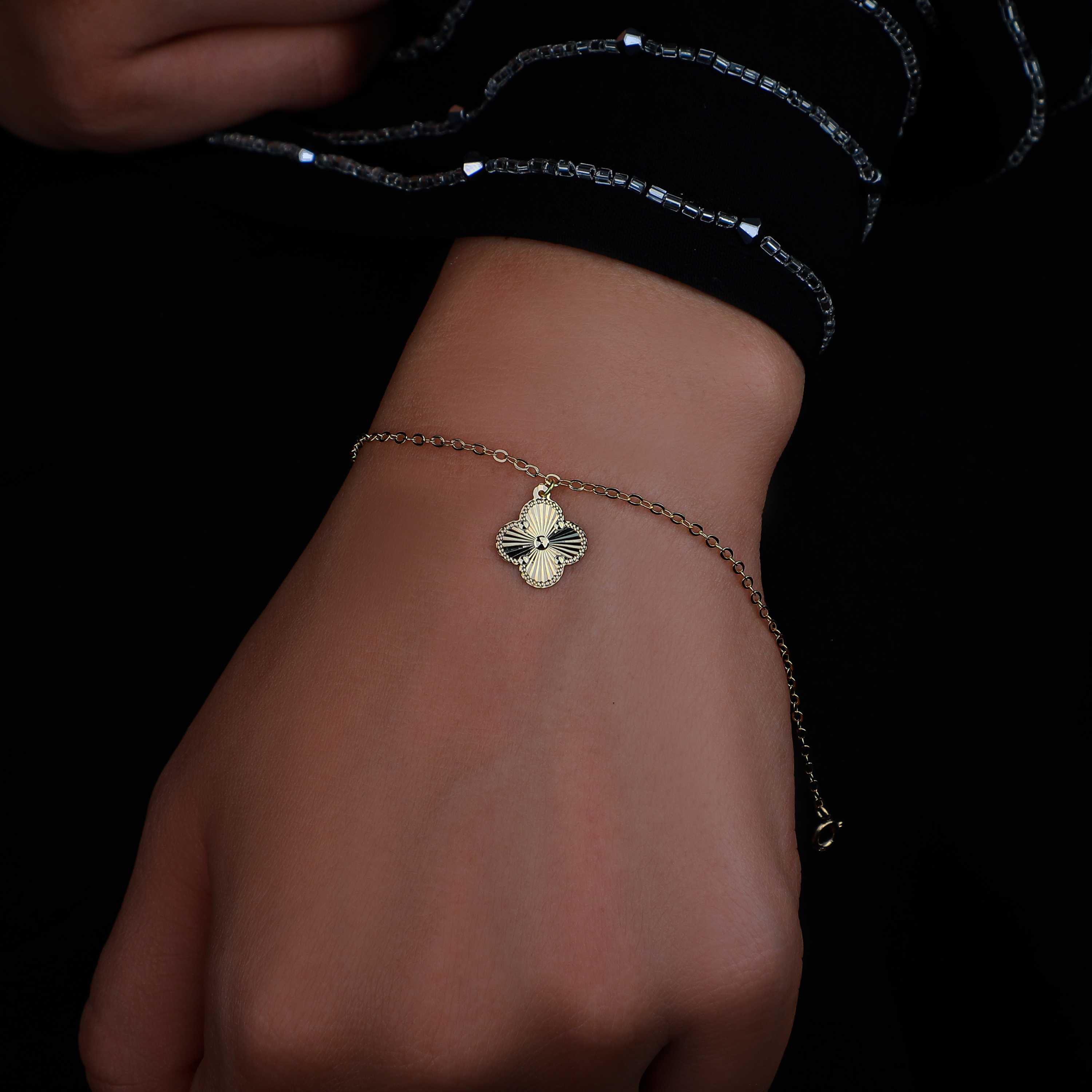 18 karat gold bracelet, made in Turkey - (H-0047)