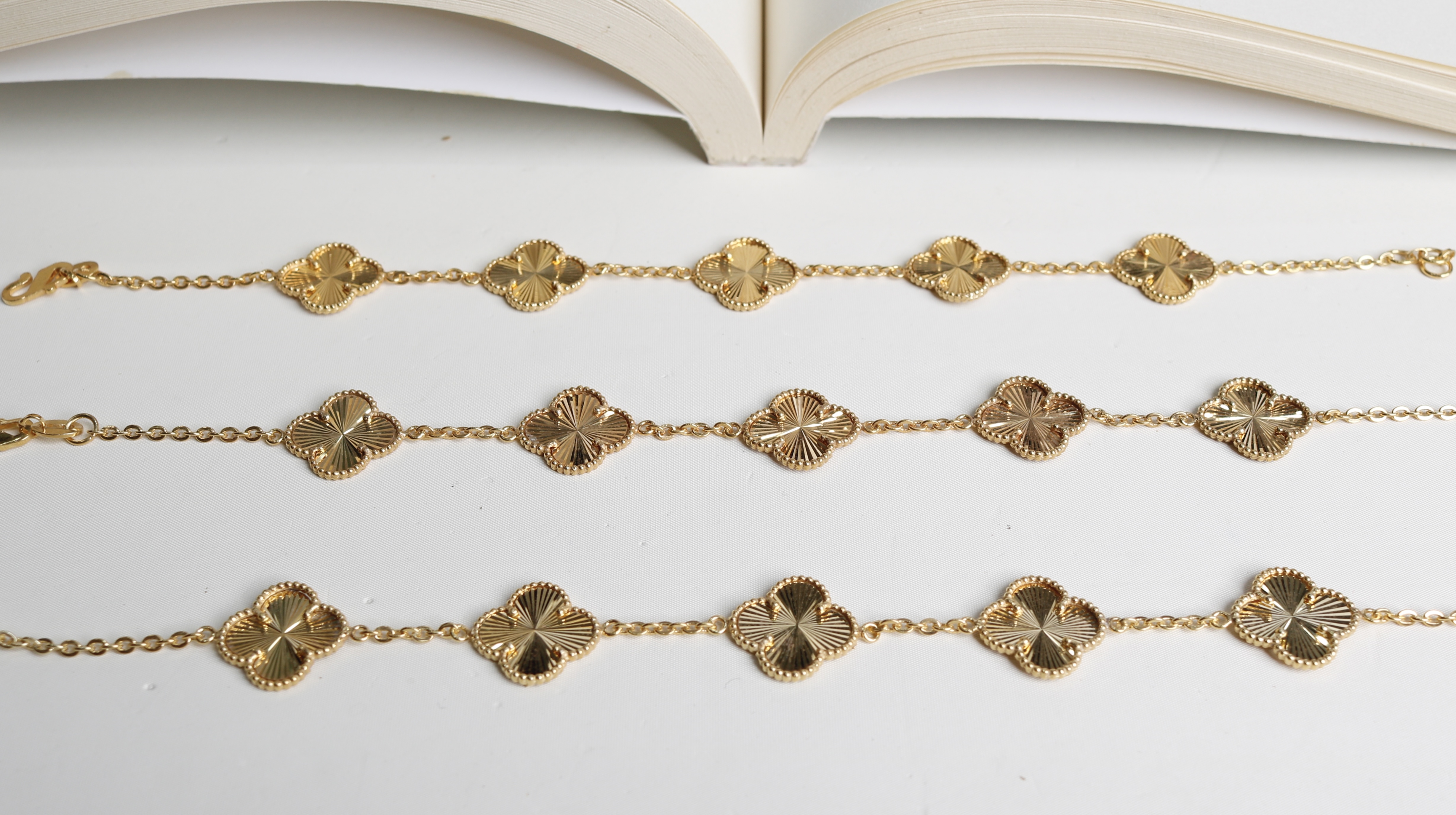 925 sterling silver plated bracelet - (J-0295)