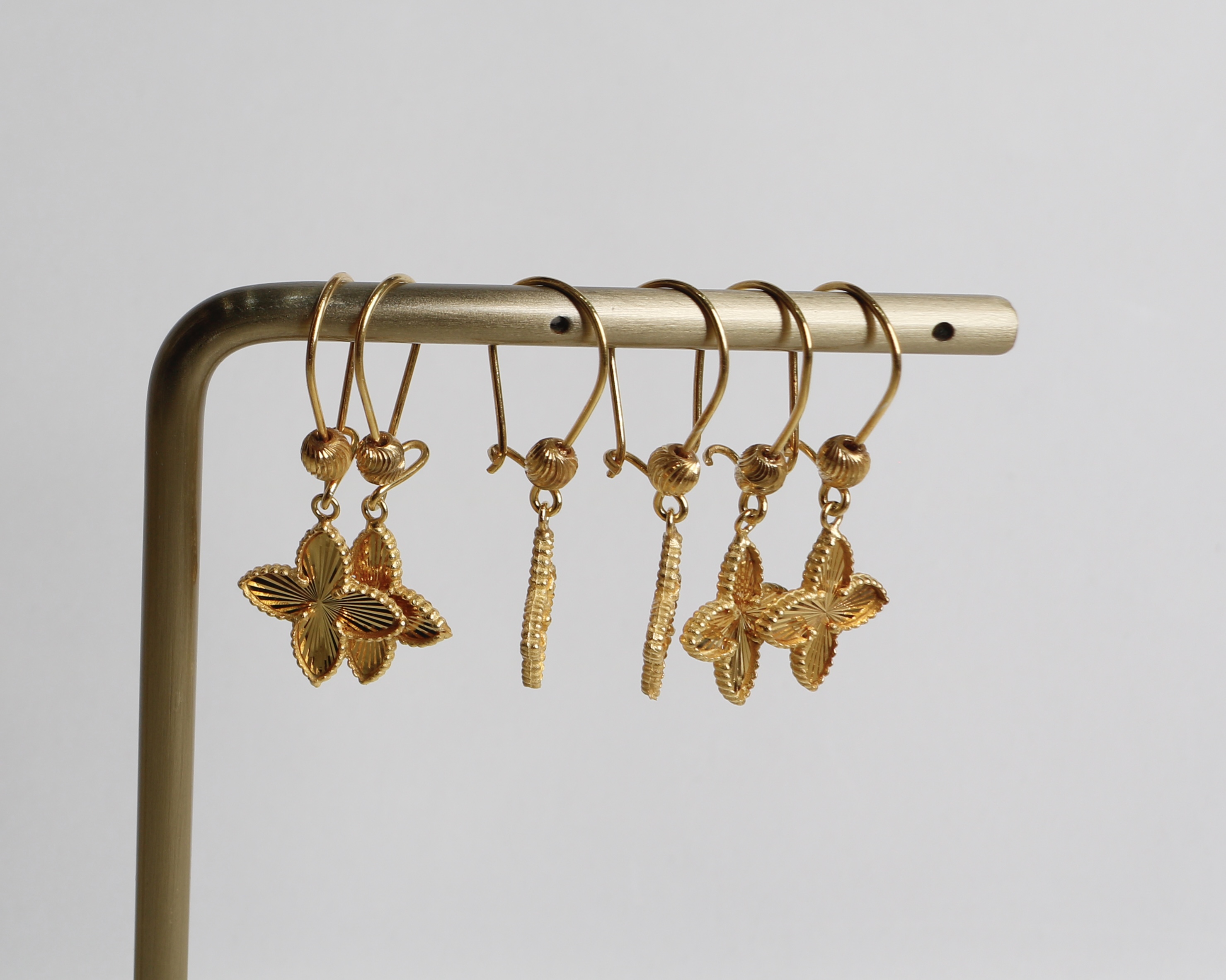 925 sterling silver plated pendant earring - (J-0301)