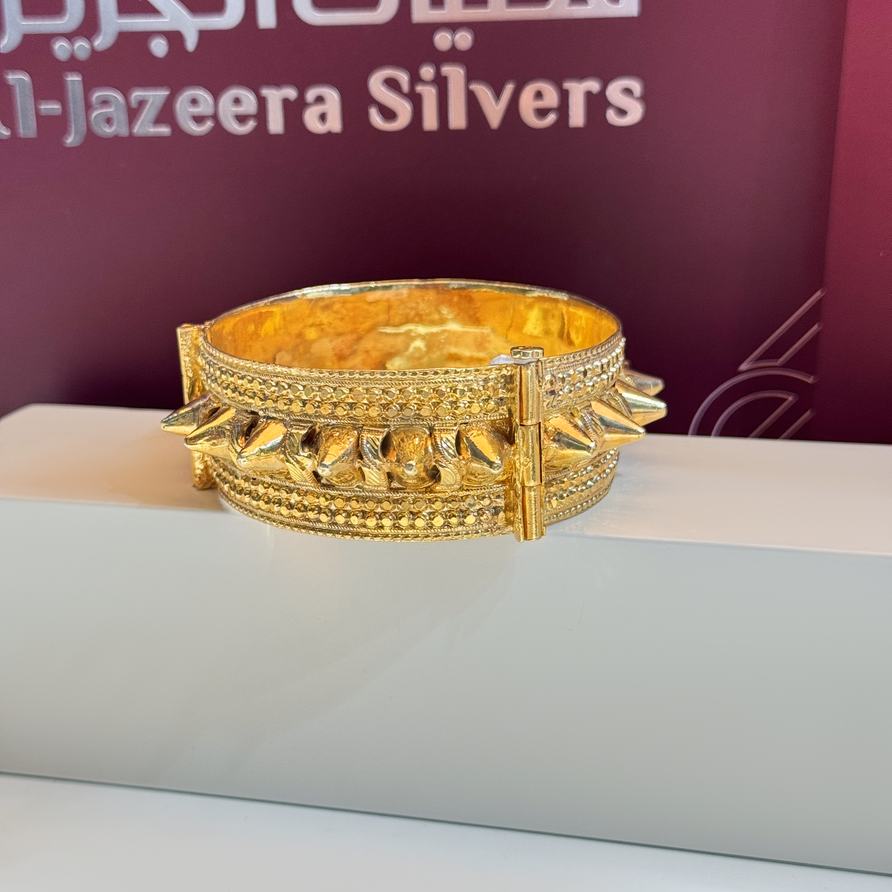 925 sterling silver plated bracelet - (J-0033) 925 sterling silver plated bracelet - (J-0033)