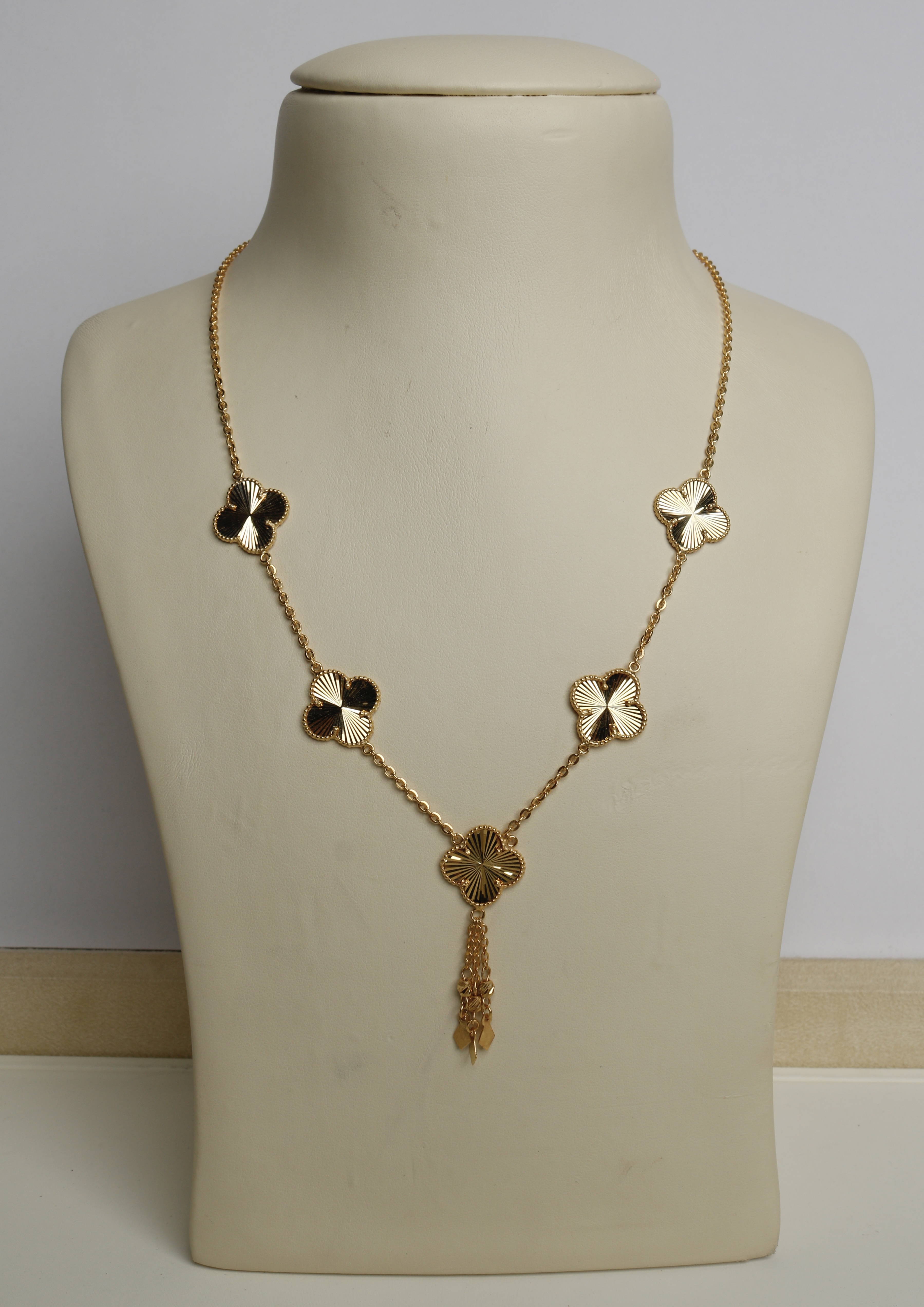 925 sterling silver plated choker, made in Singapore - (J-0332)