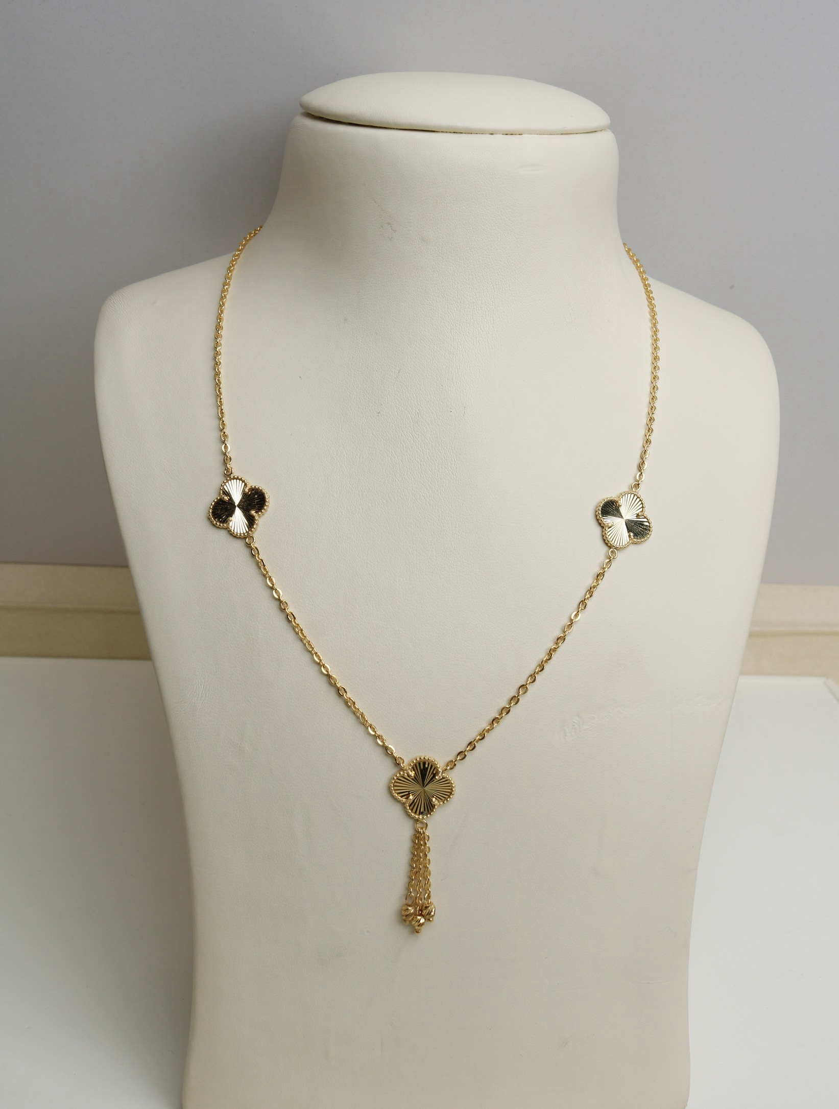 925 sterling silver plated choker, made in Singapore - (J-0334)