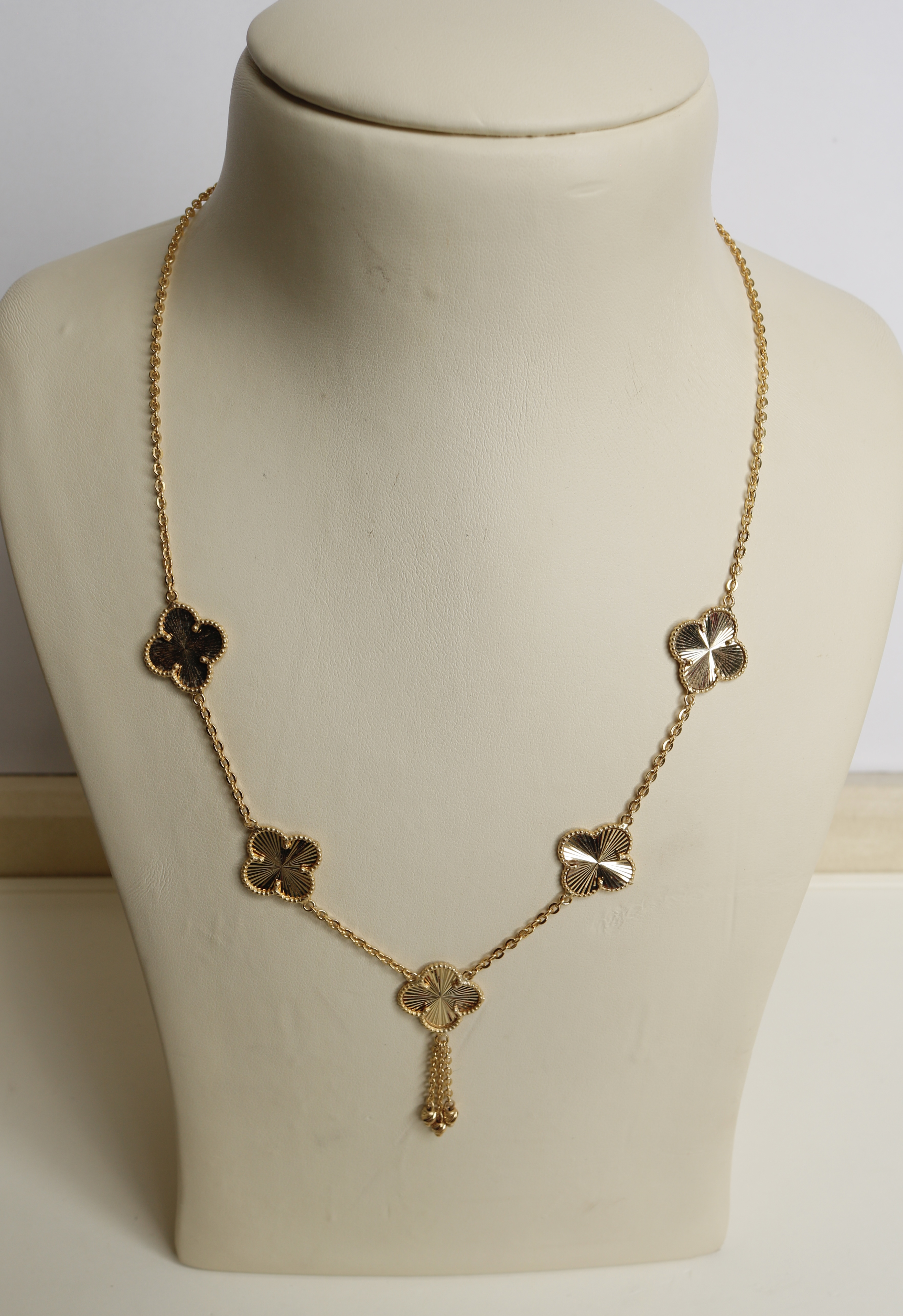 925 sterling silver plated choker, made in Singapore - (J-0335)