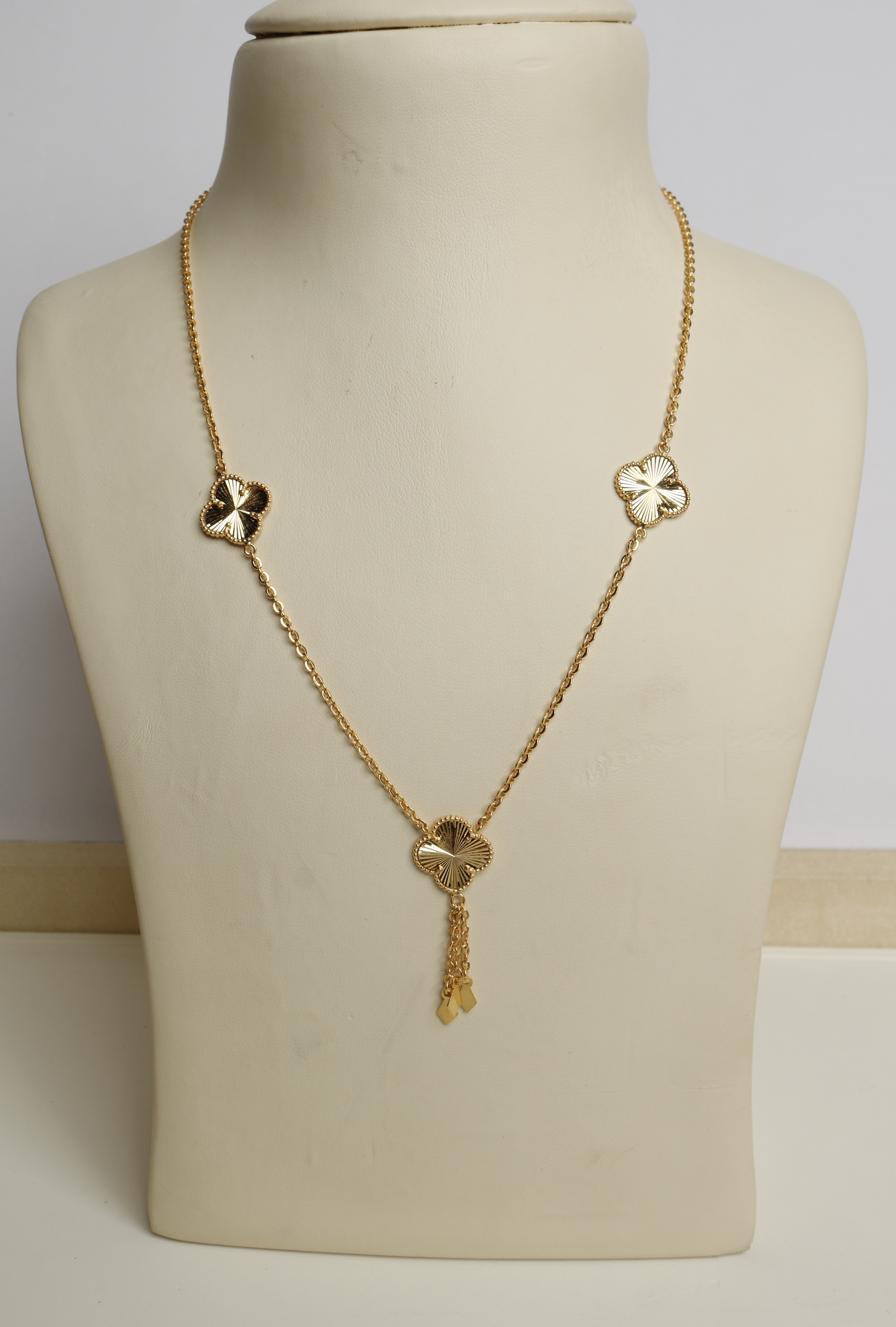 925 sterling silver plated choker, made in Singapore - (J-0336)