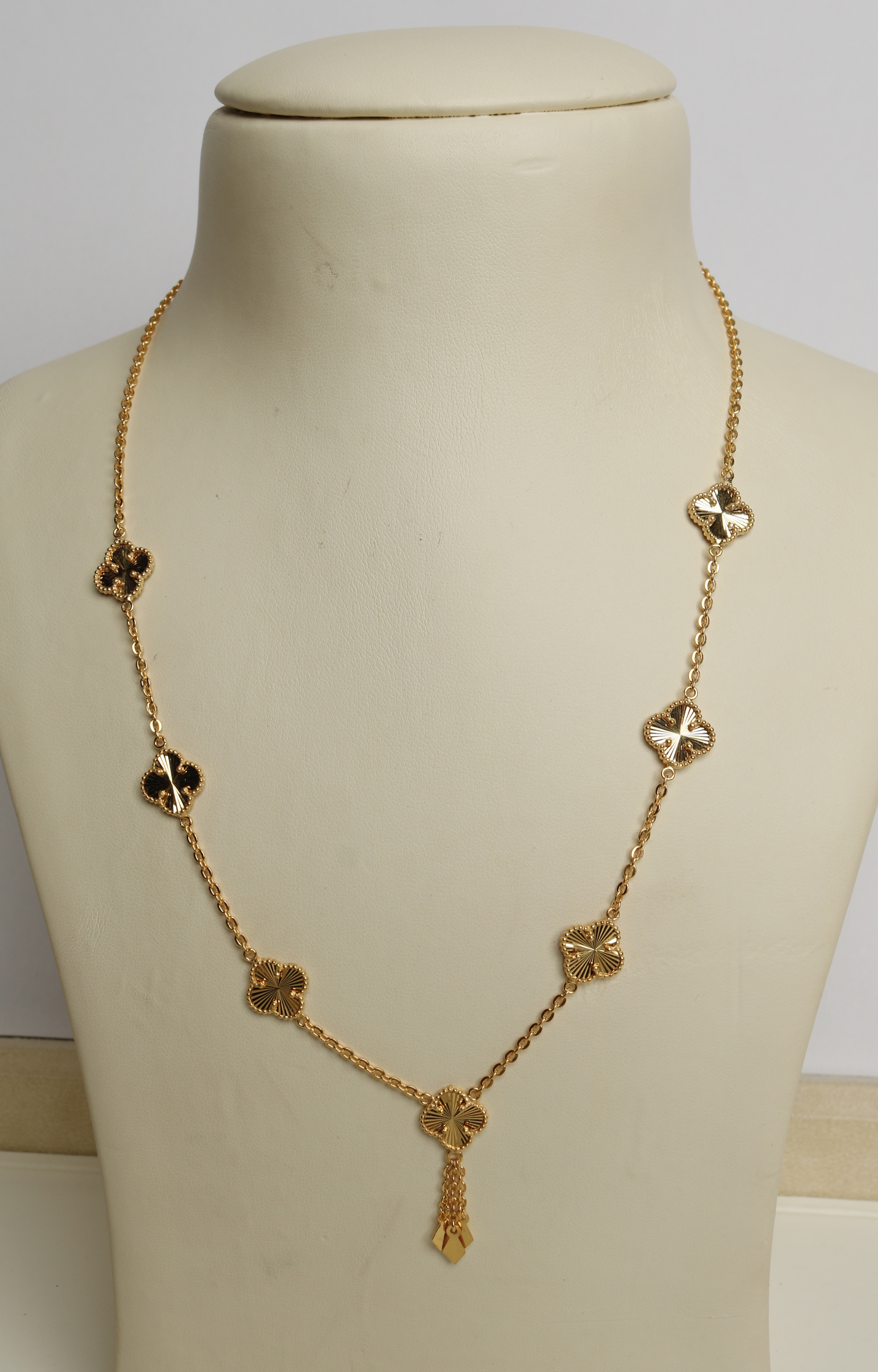 925 sterling silver plated choker, made in Singapore - (J-0340)