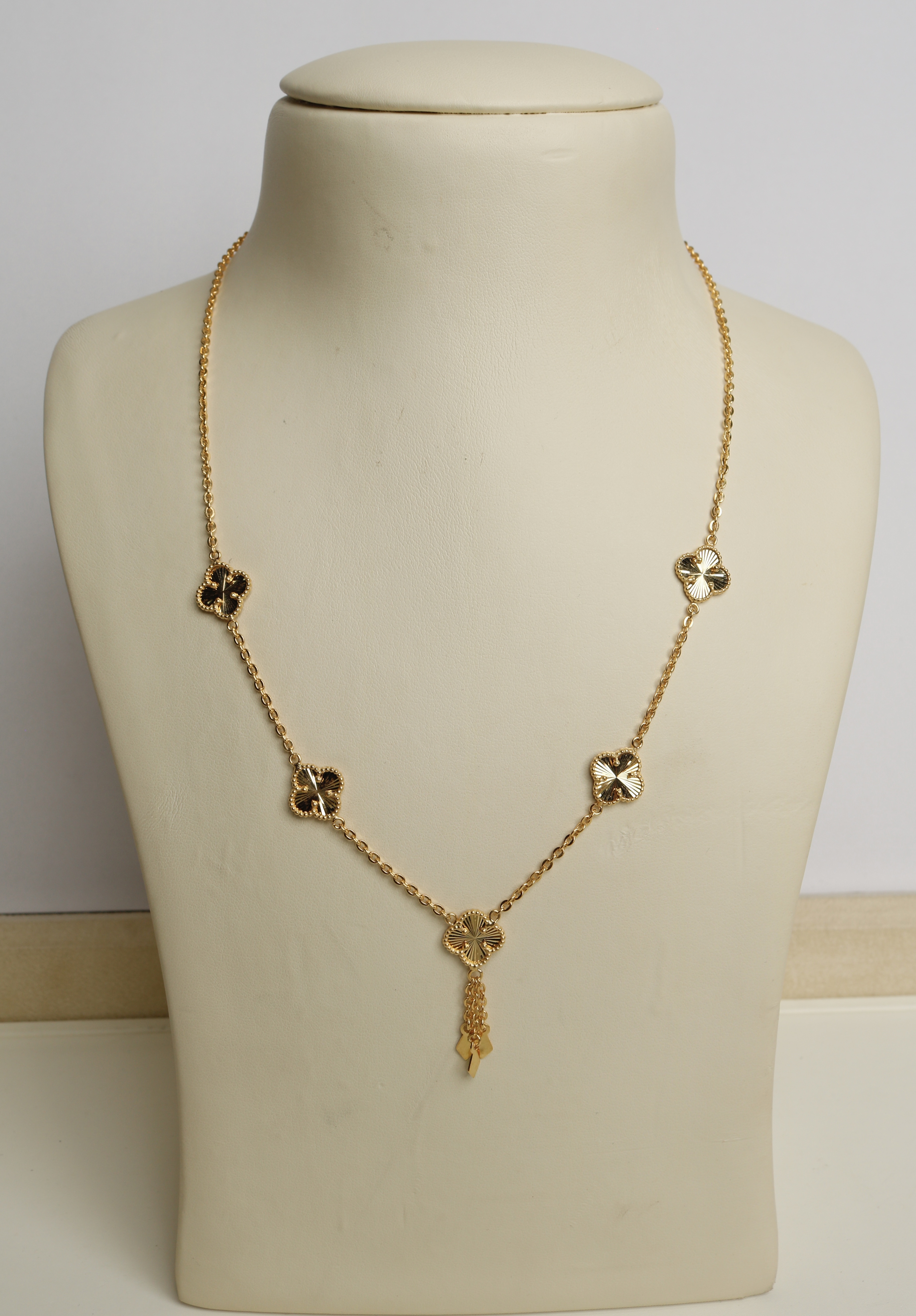 925 sterling silver plated choker, made in Singapore - (J-0341)