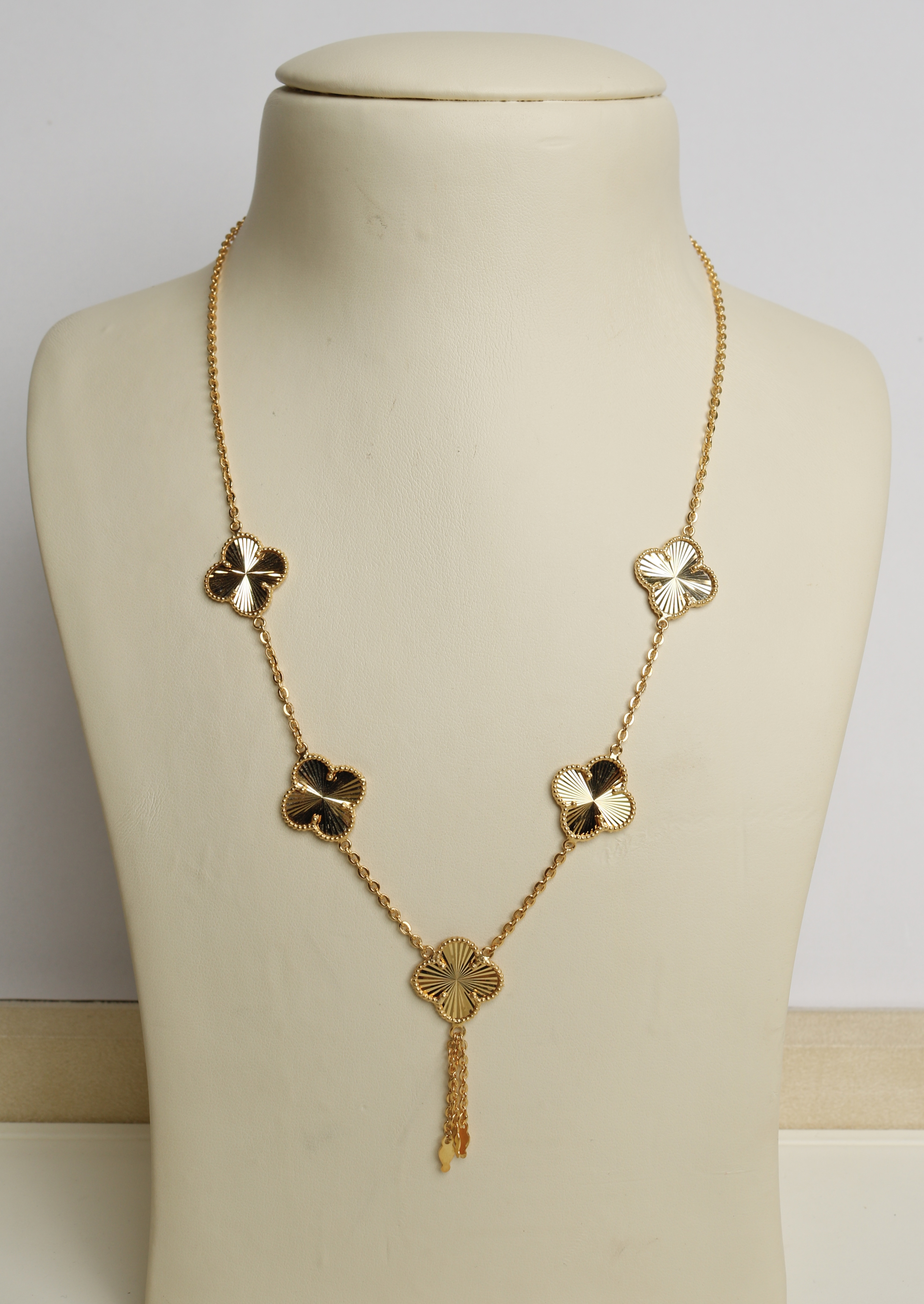 925 sterling silver plated choker, made in Singapore - (J-0345)