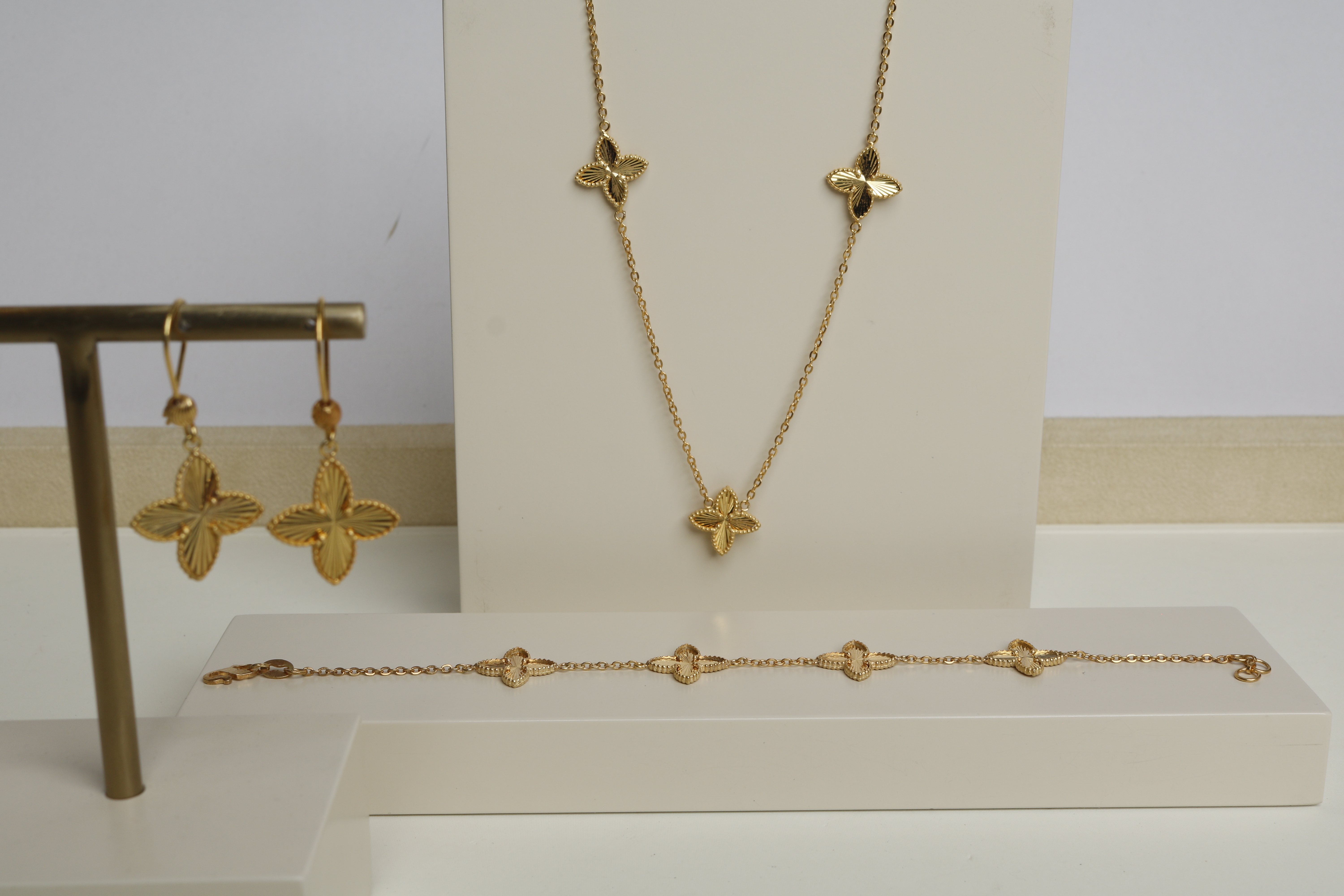 925 sterling silver plated set, made in Singapore - (J-0355)