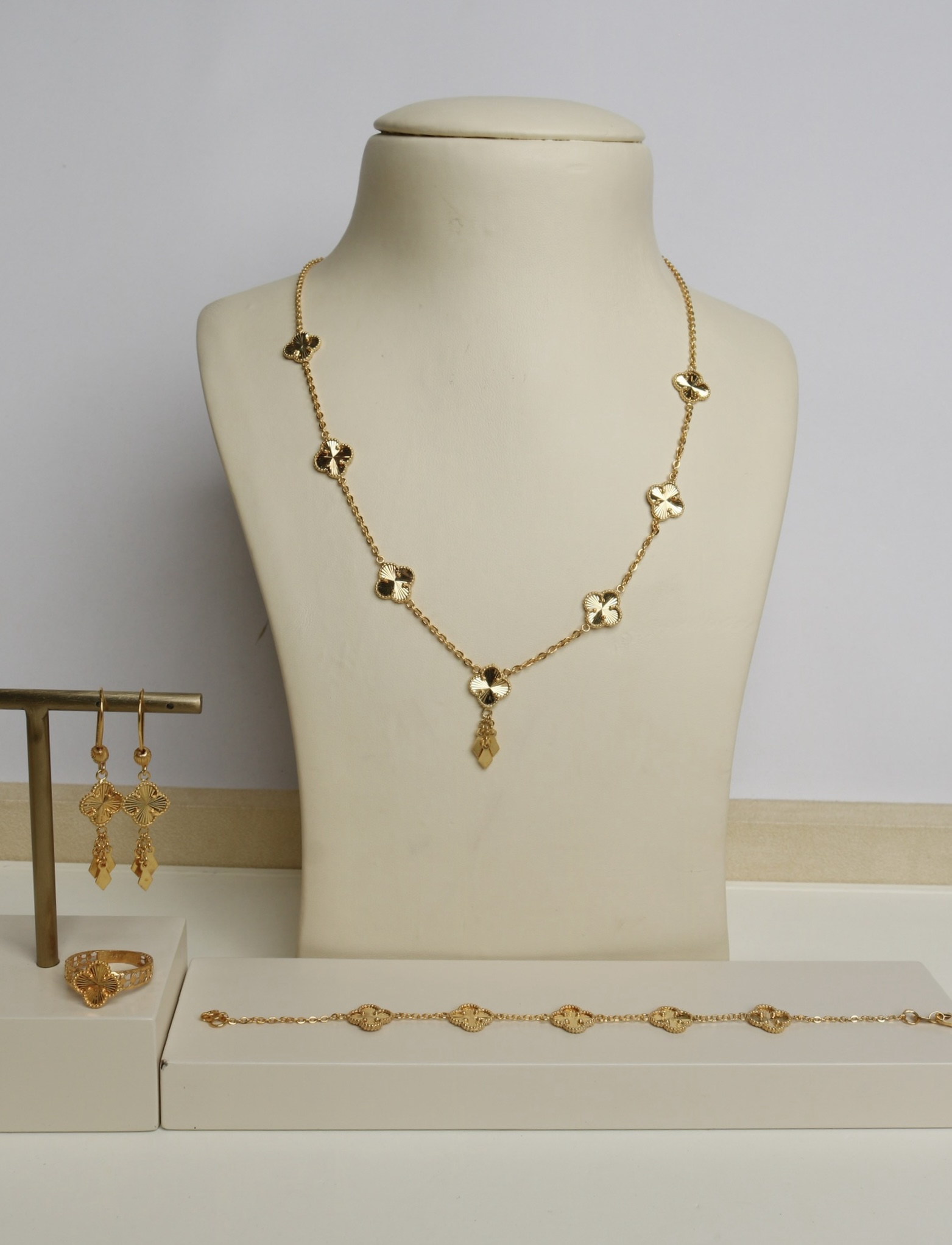 925 sterling silver plated set, made in Singapore - (J-0357)