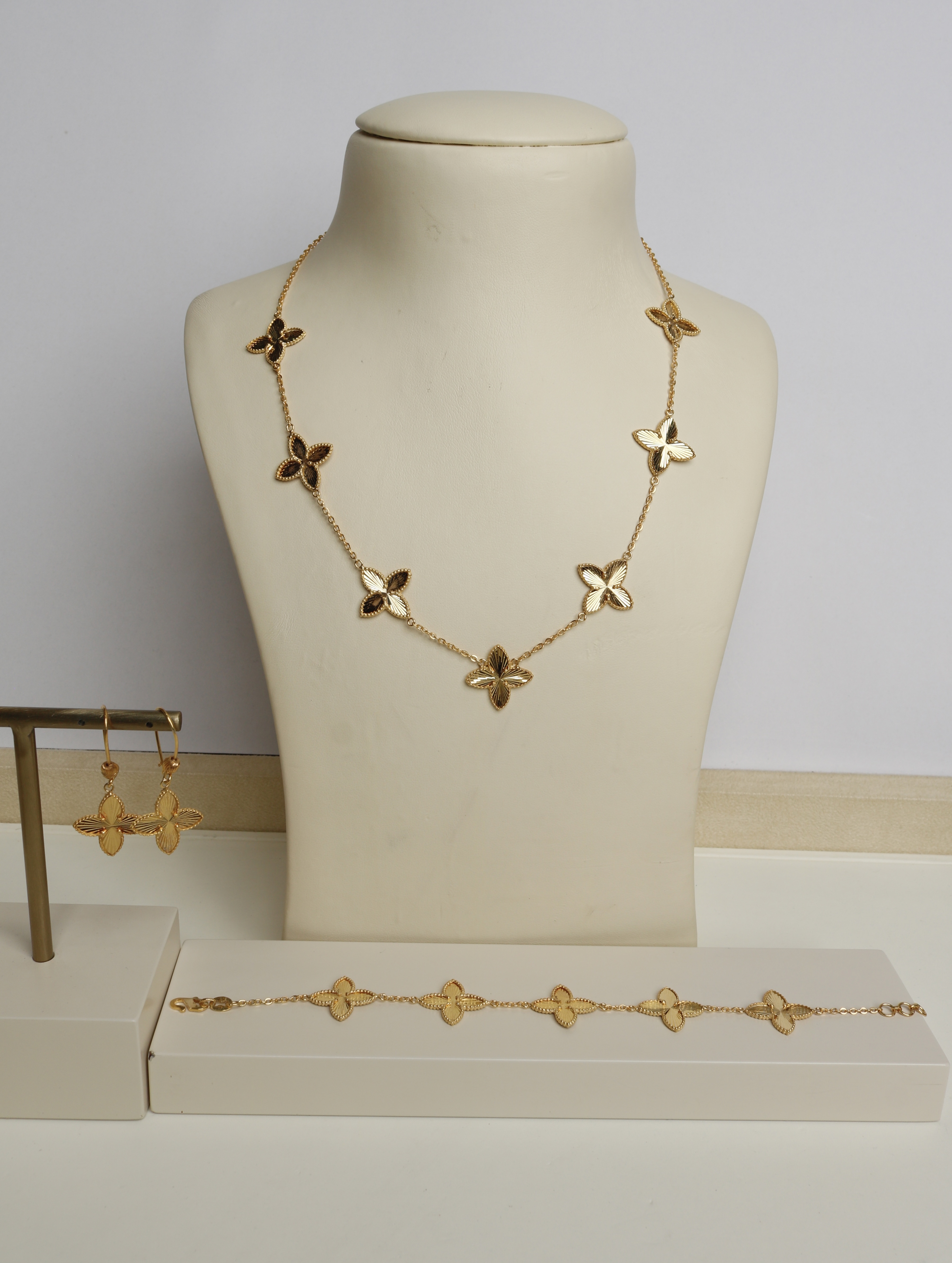 925 sterling silver plated set, made in Singapore - (J-0360)