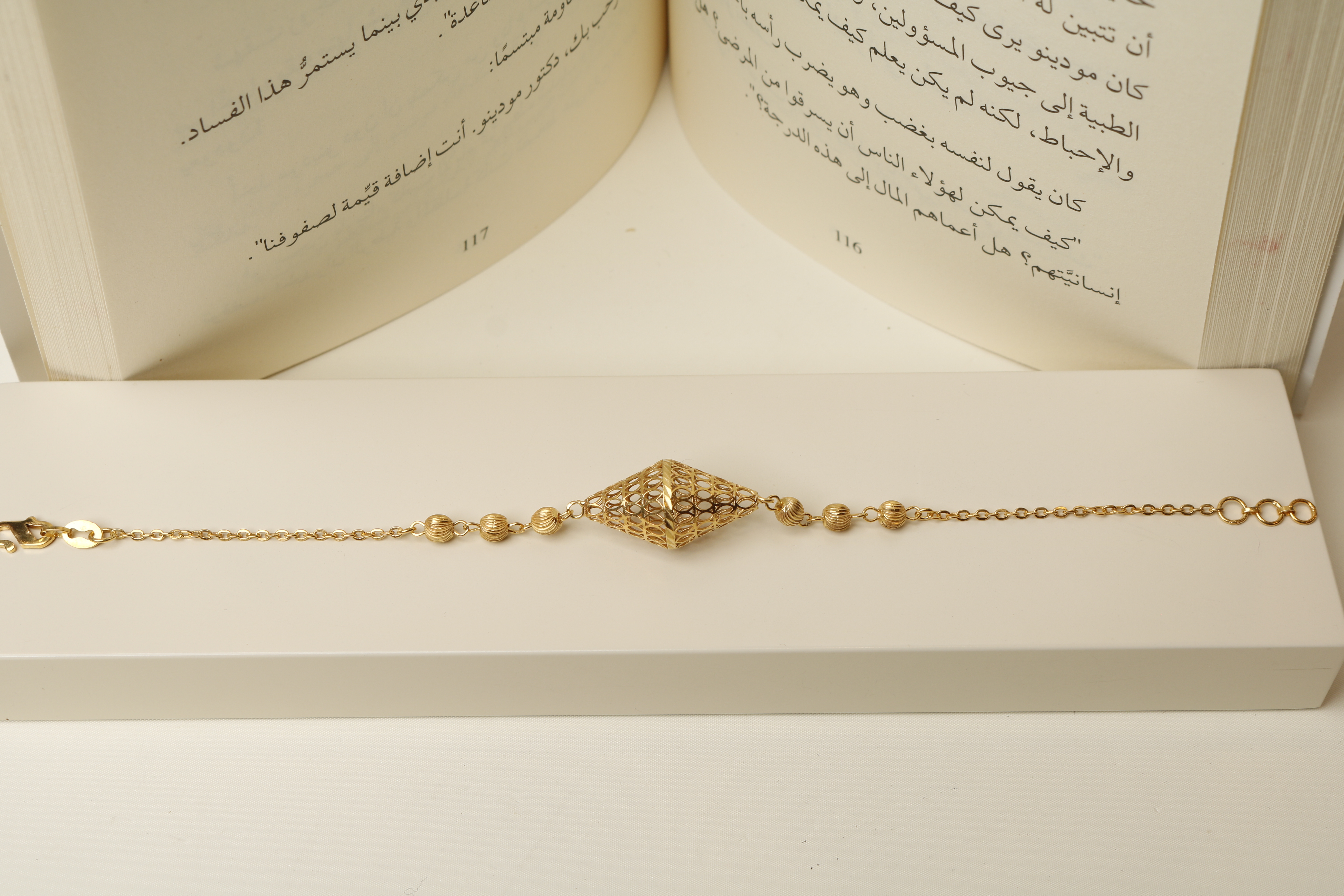 925 sterling silver plated bracelet, Omani made - (J-0383)