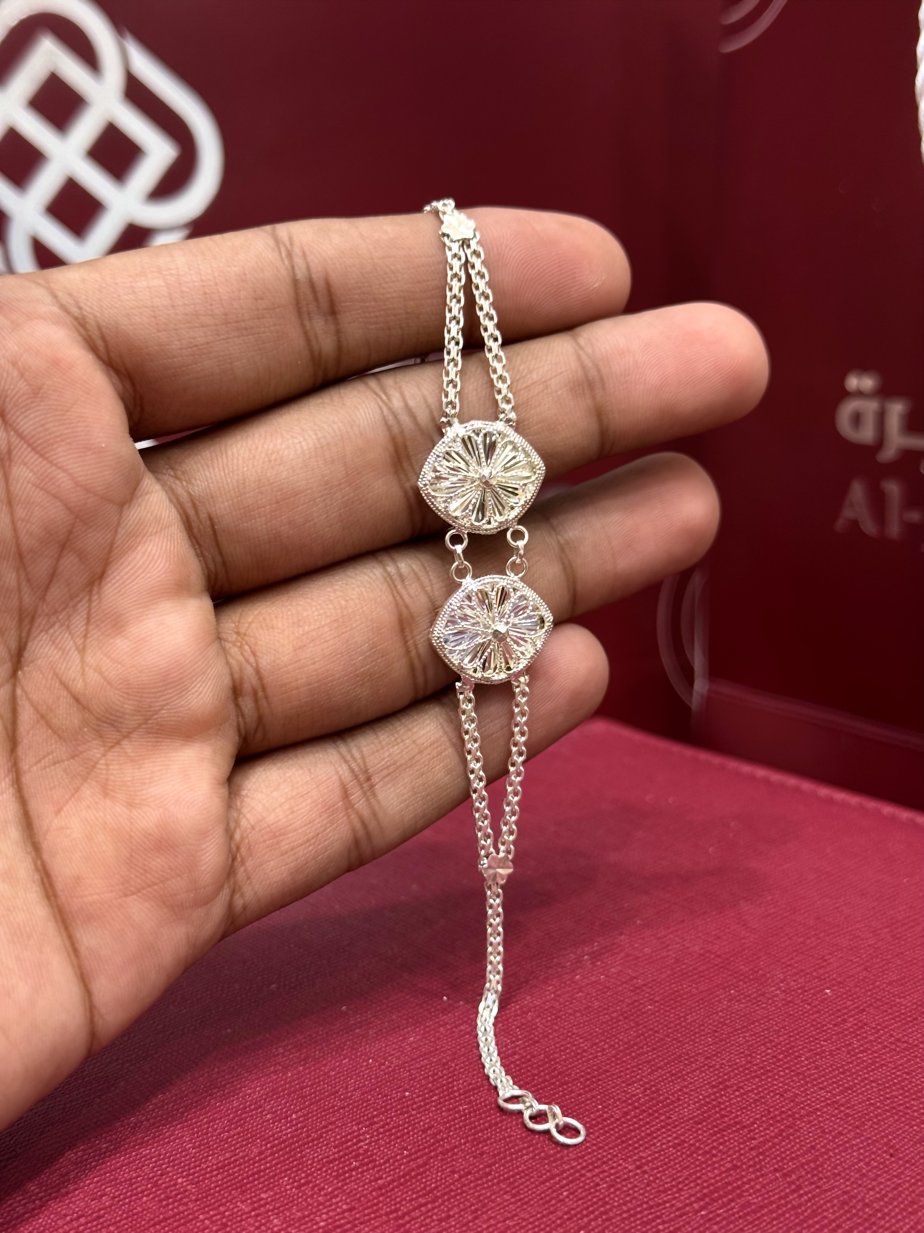 925 sterling silver bracelet, Omani made - (J-0420)