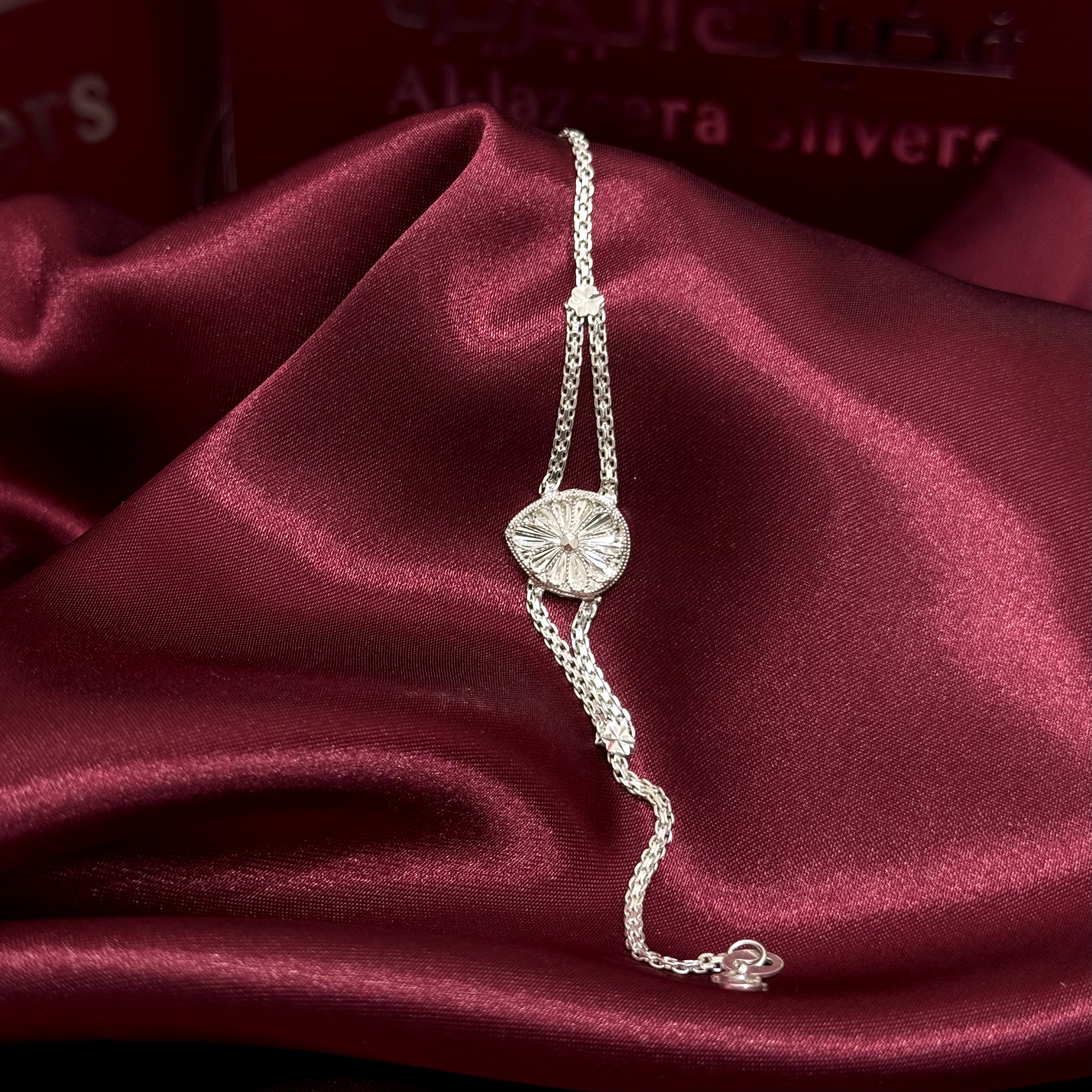 925 sterling silver bracelet, Omani made - (J-0434)