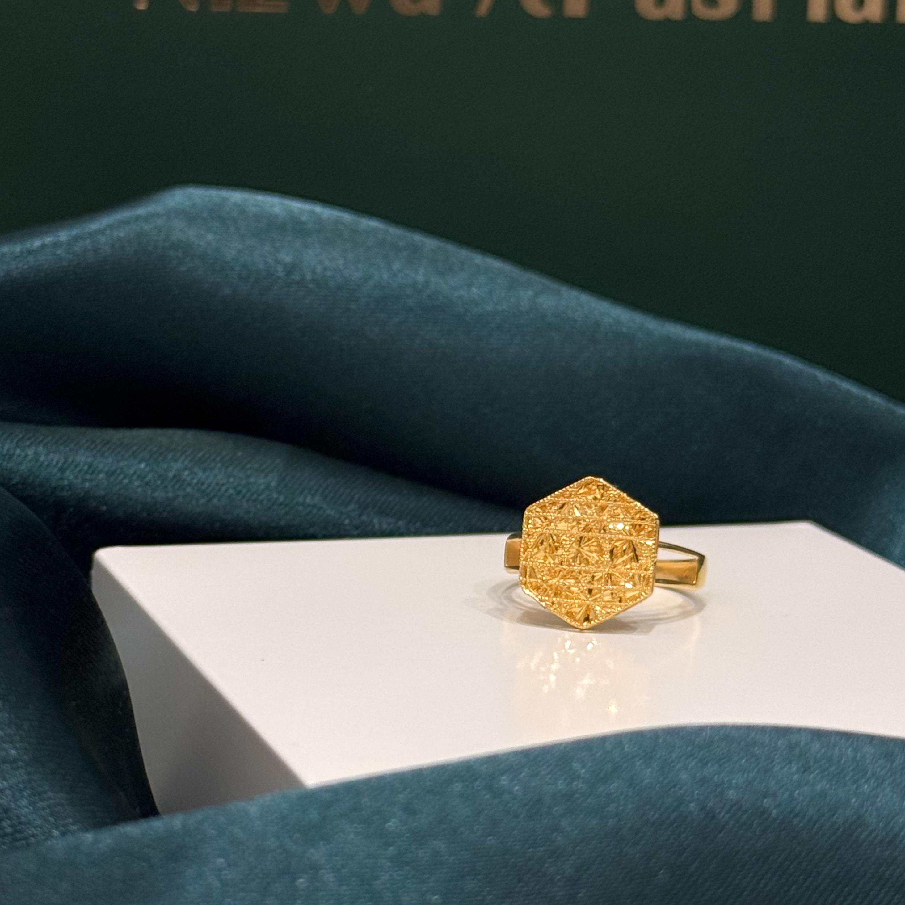 21-karat gold ring, Turkish made - (N-0227)
