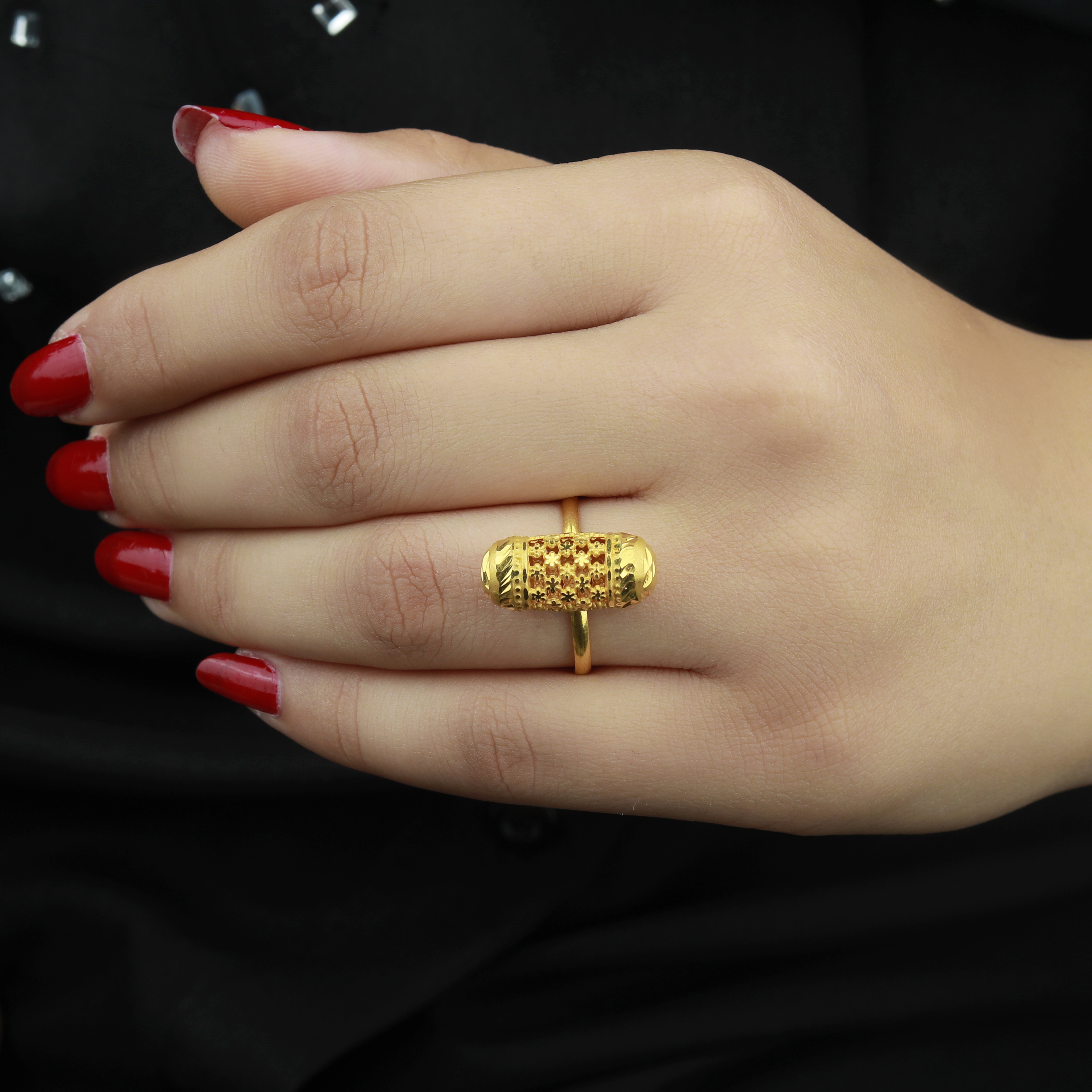 21-karat gold ring, Omani made - (N-0159)
