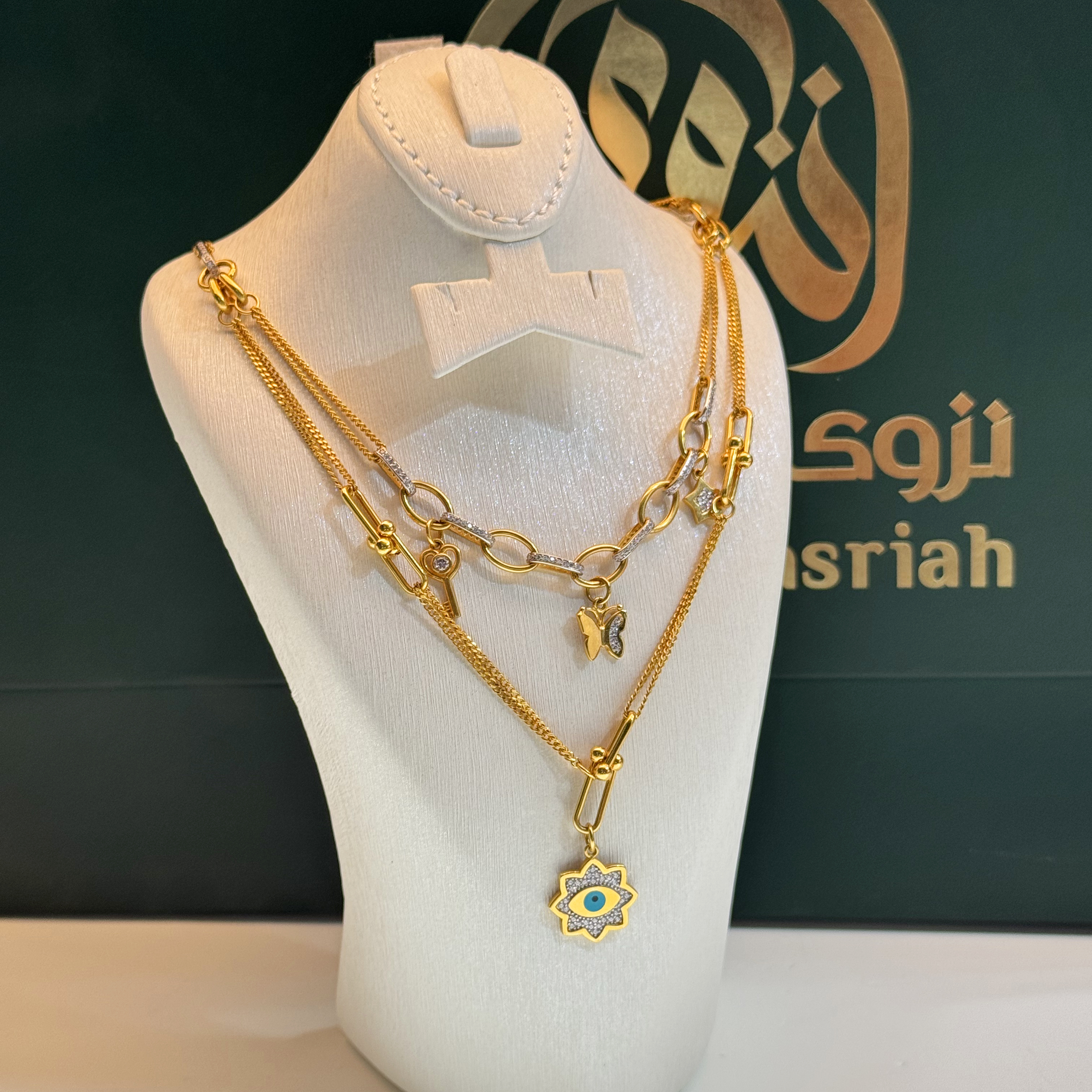 21 karat gold choker, Italian made - (N-0058) 21 karat gold choker, Italian made - (N-0058)